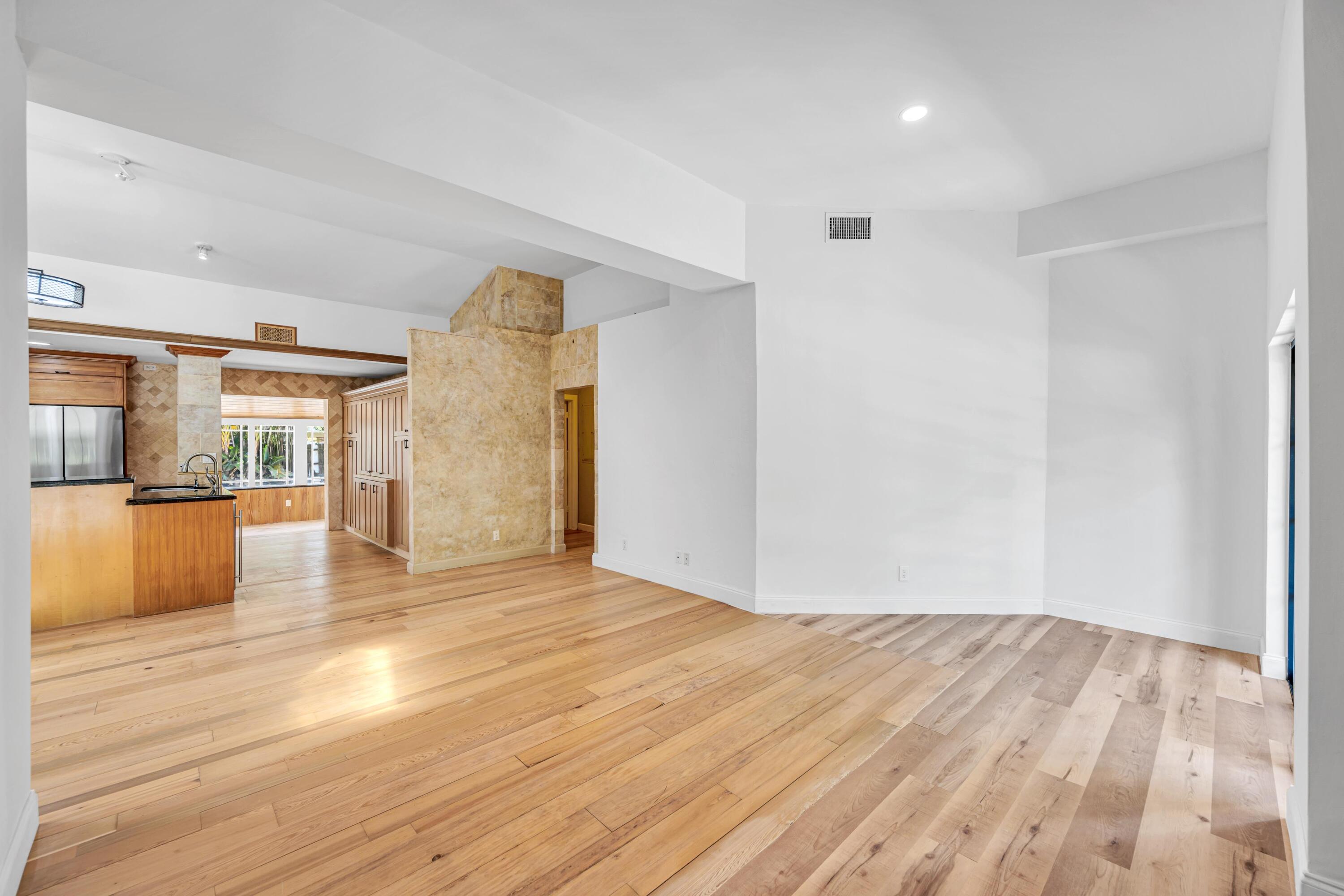LAS OLAS PARK CORR PLAT - Residential