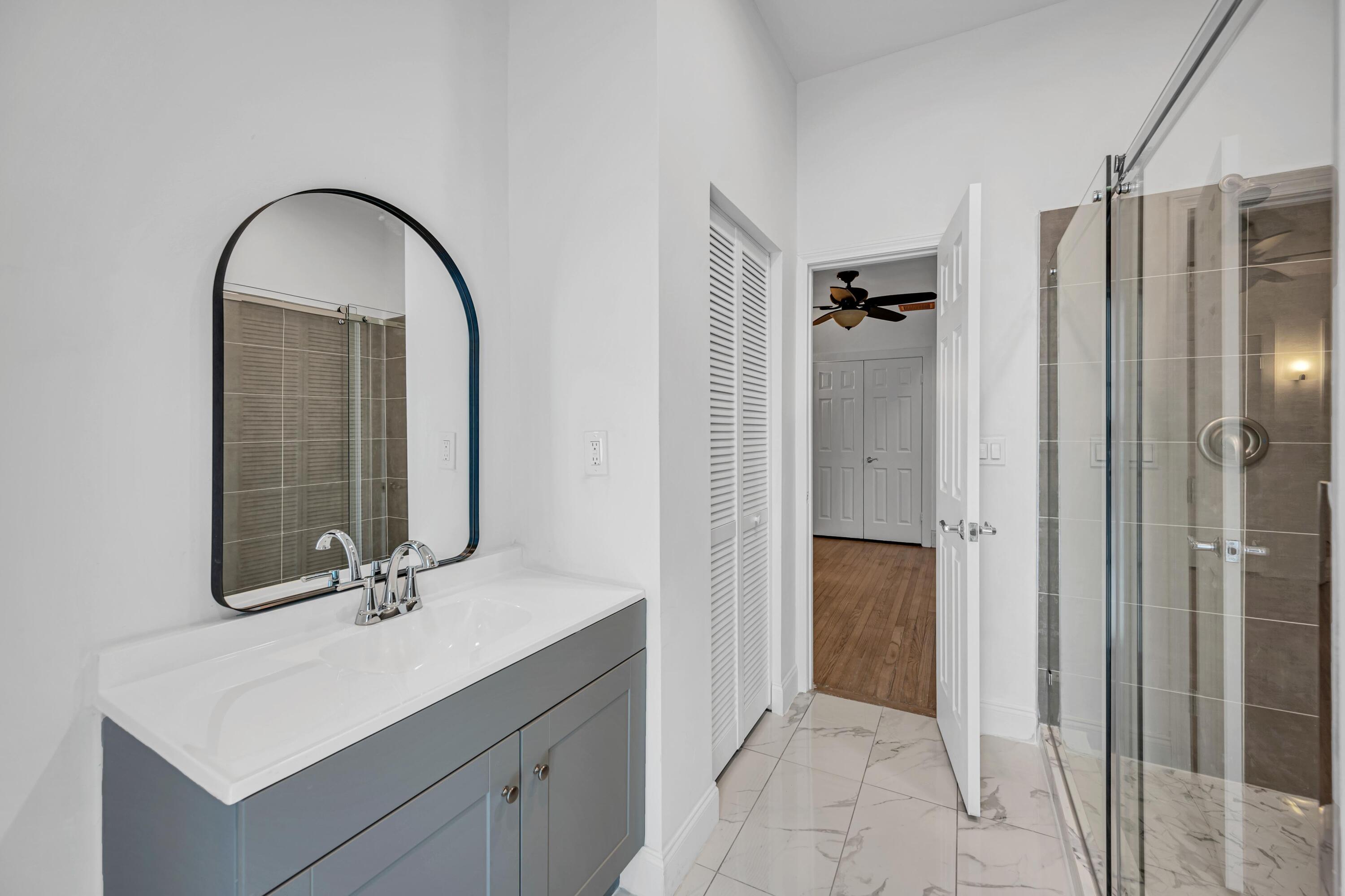LAS OLAS PARK CORR PLAT - Residential