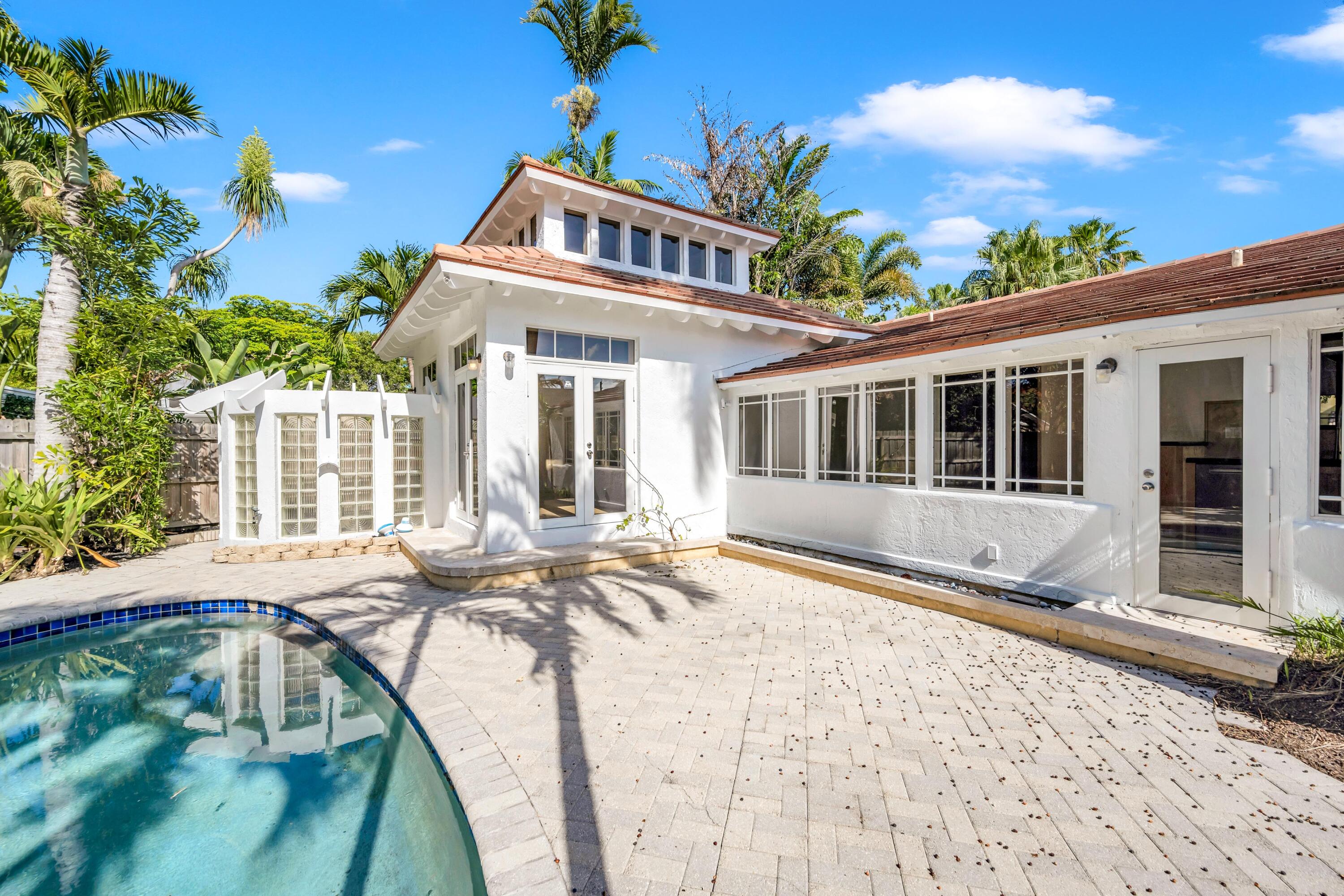 LAS OLAS PARK CORR PLAT - Residential