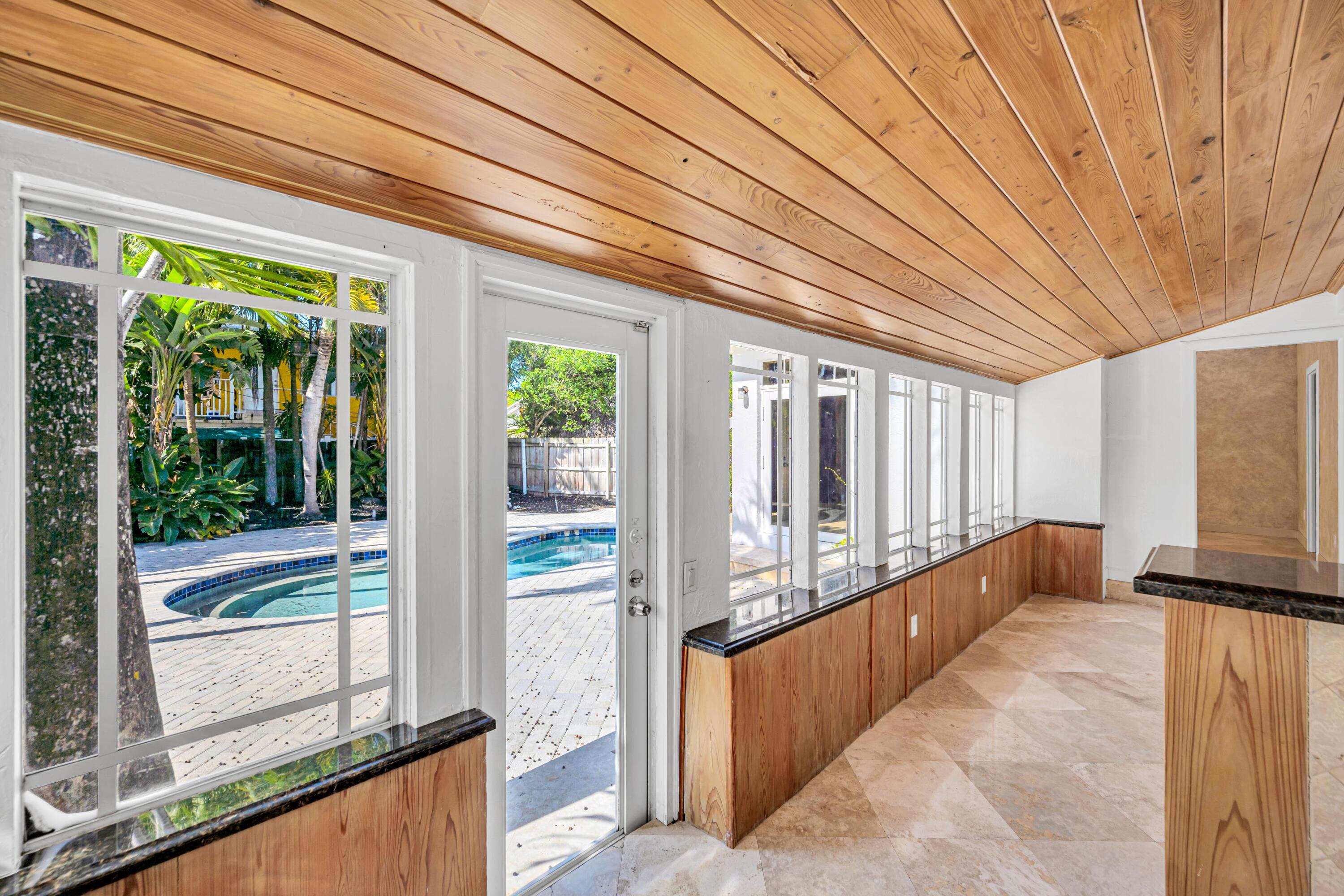 LAS OLAS PARK CORR PLAT - Residential