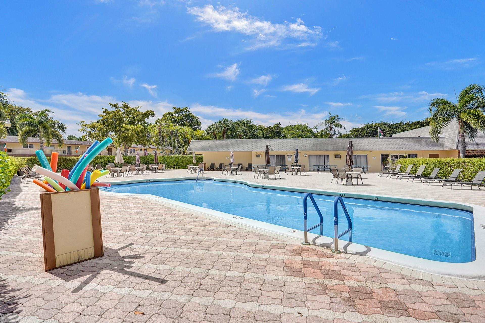 Oriole Gardens Three - Residential