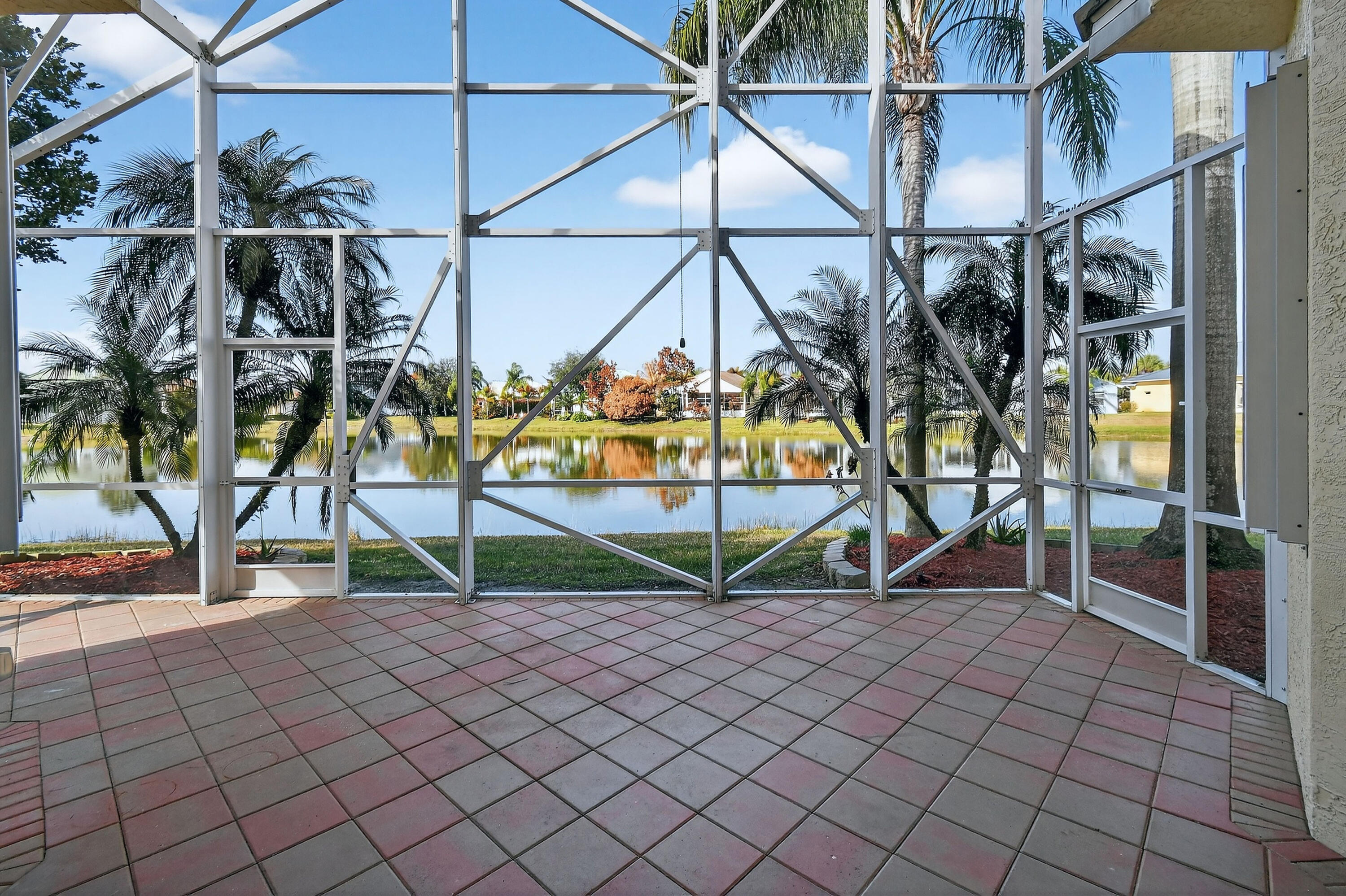 MAGNOLIA LAKES PHASE 1 ST LUCIE WEST NO 151 - Residential
