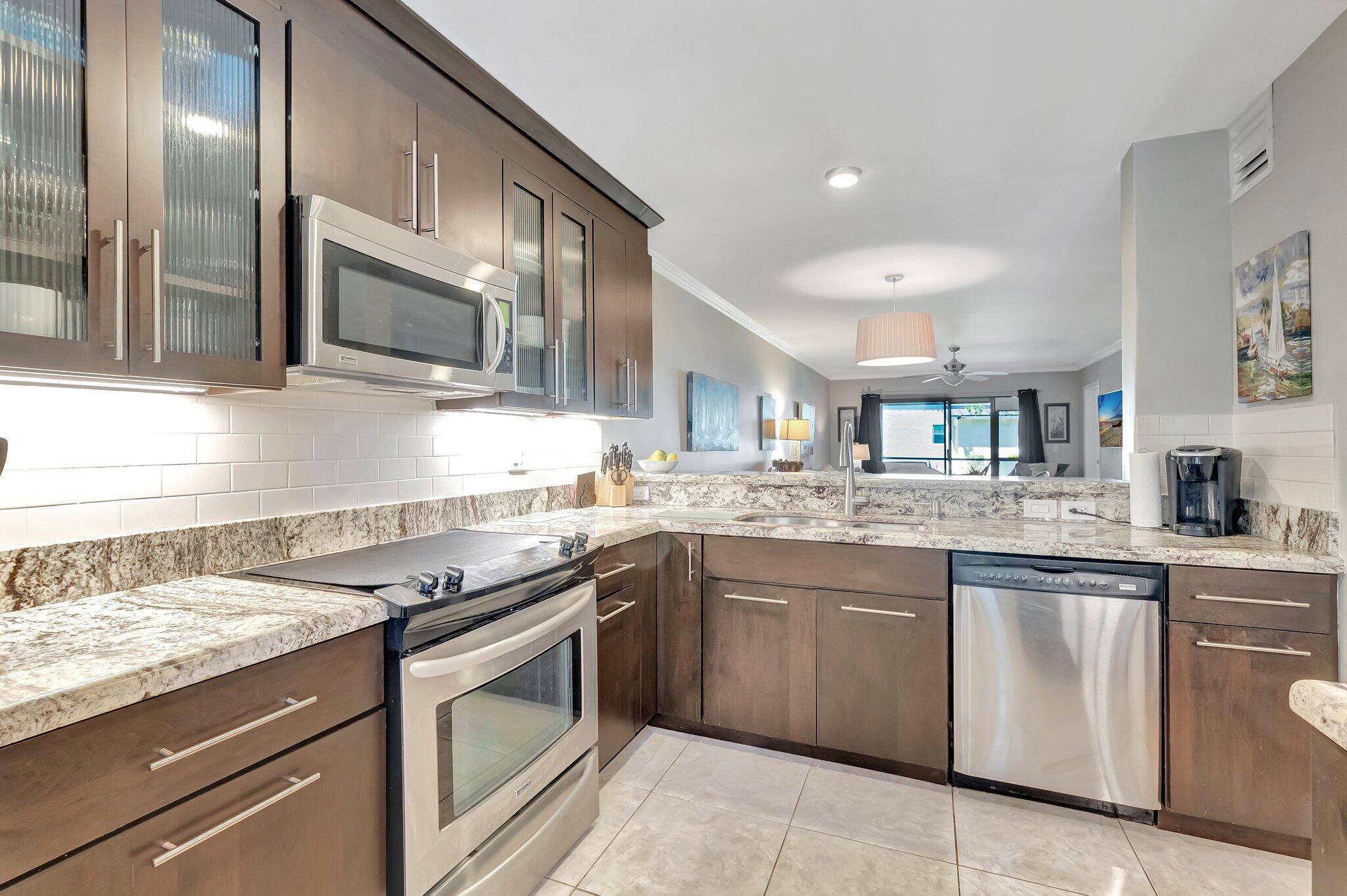TROPIC VIEW CONDO - Residential Lease