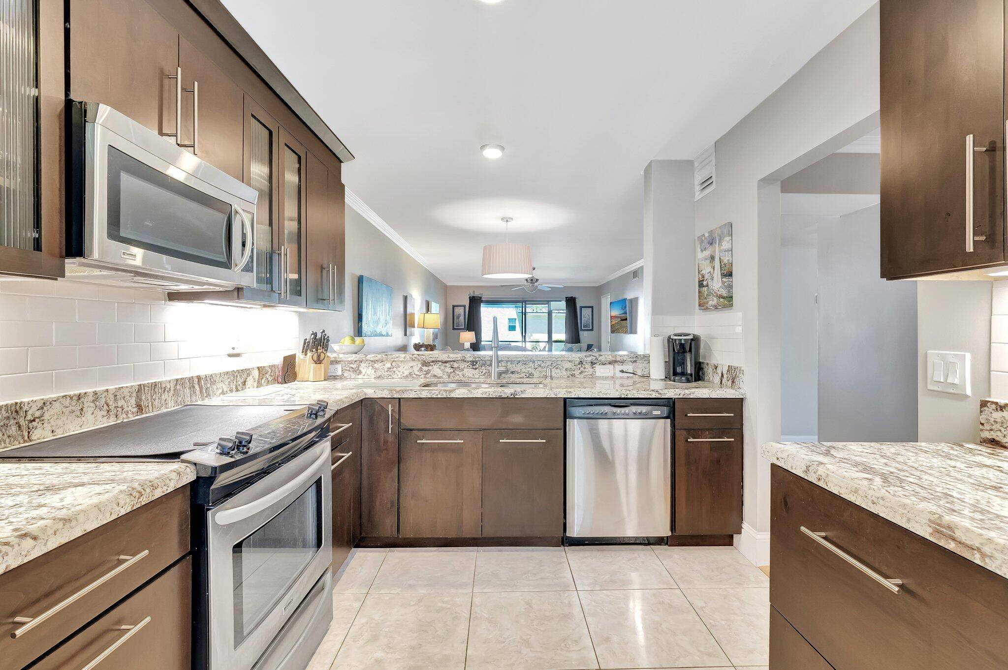 TROPIC VIEW CONDO - Residential Lease