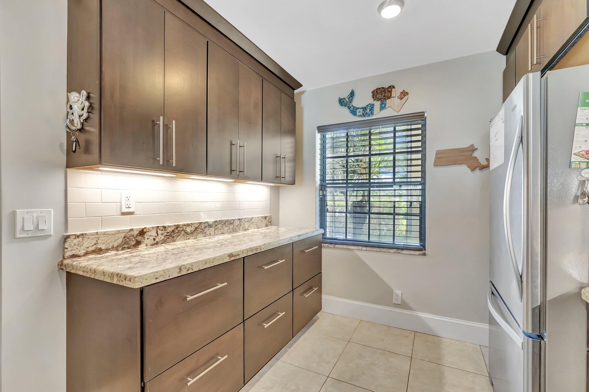 TROPIC VIEW CONDO - Residential Lease