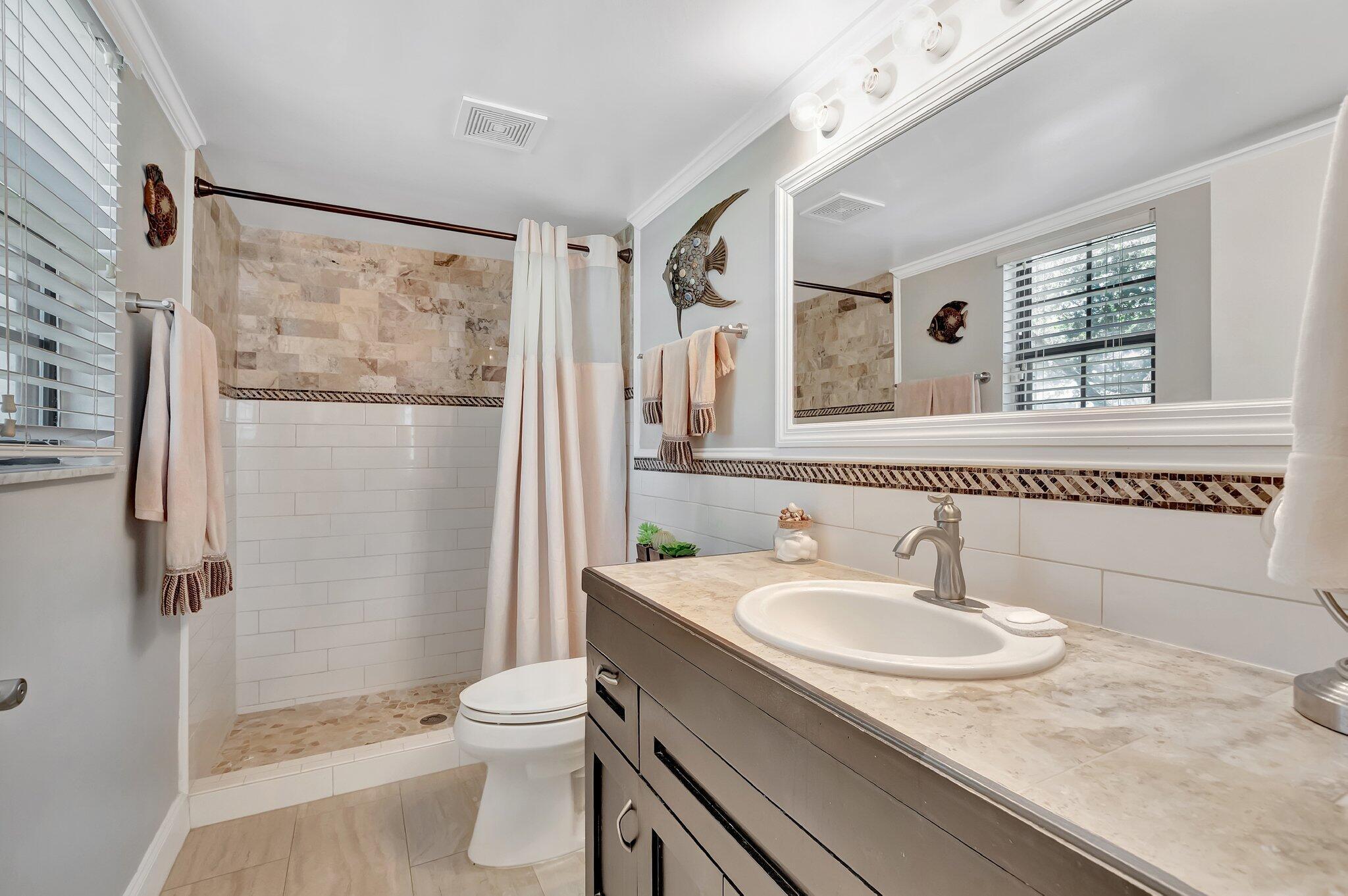 TROPIC VIEW CONDO - Residential Lease