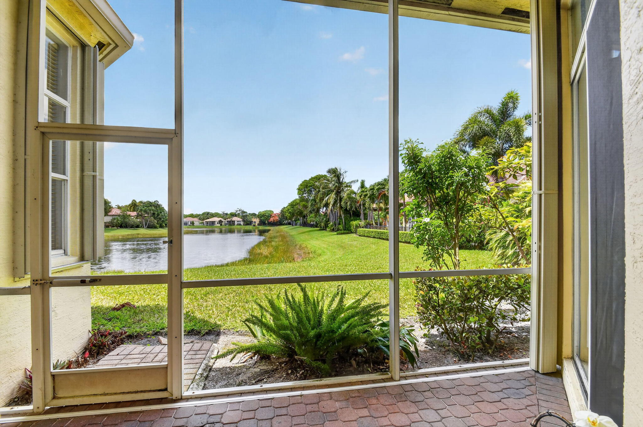 BUENA VIDA - Residential