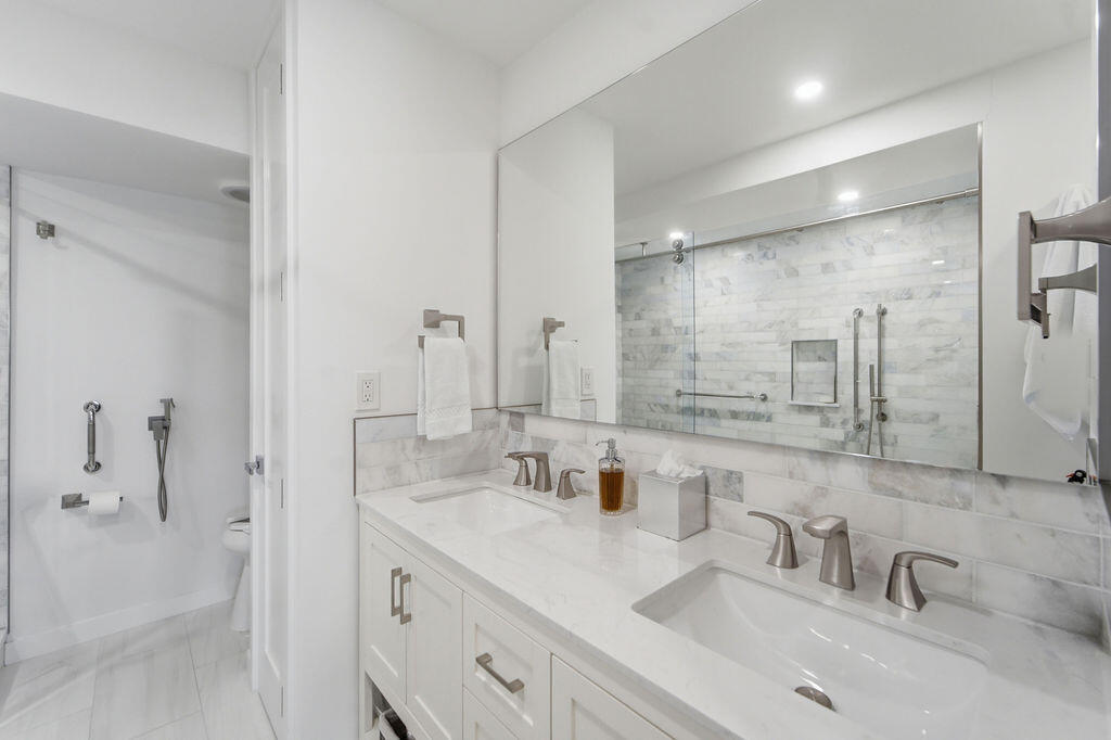 OLD PORT COVE CONDO ONE - Residential