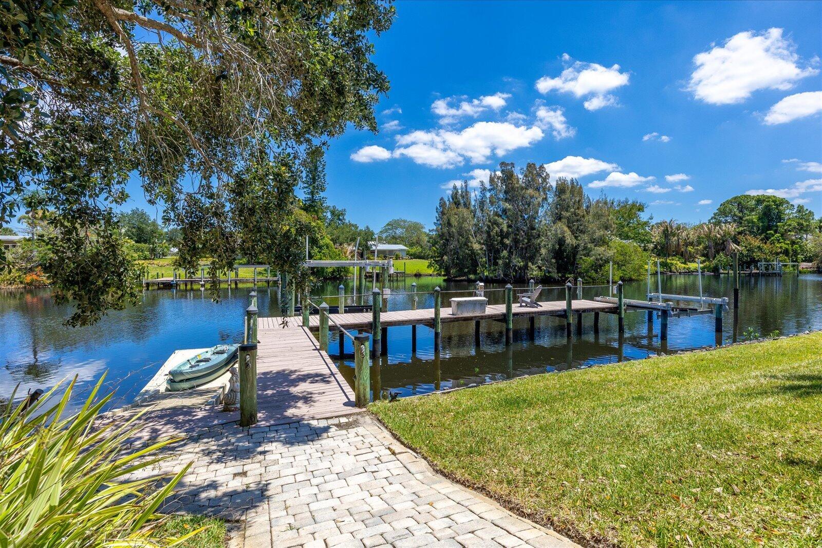 HIDEAWAY ISLES - Residential