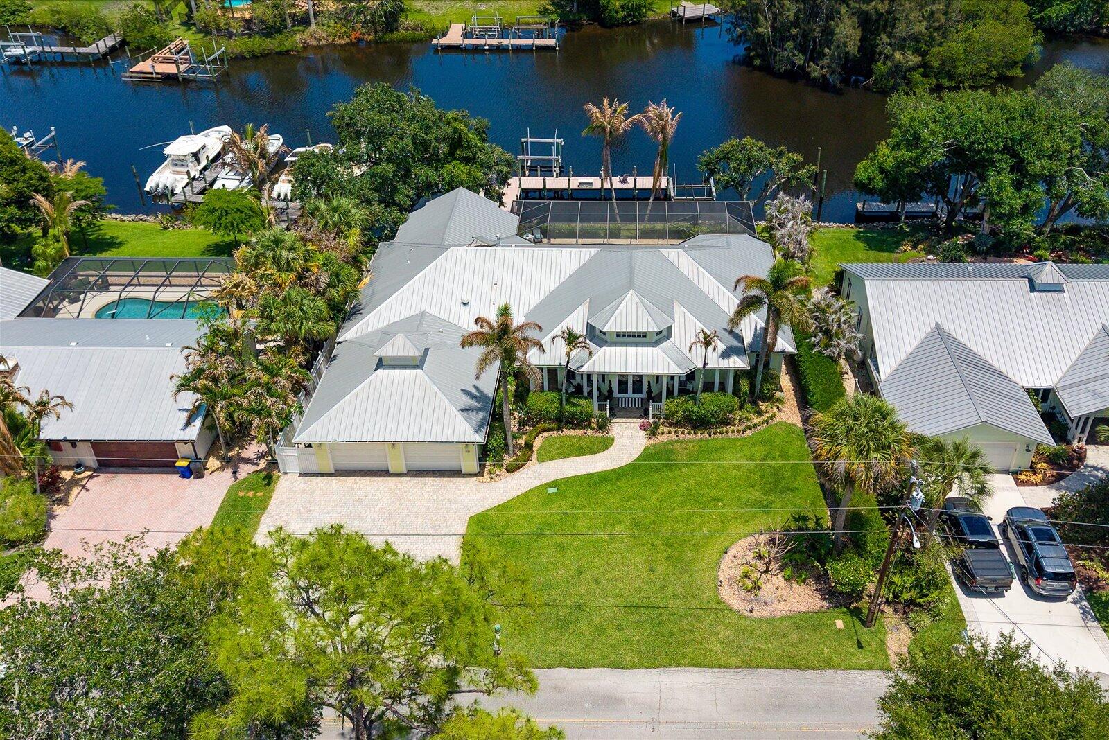 HIDEAWAY ISLES - Residential