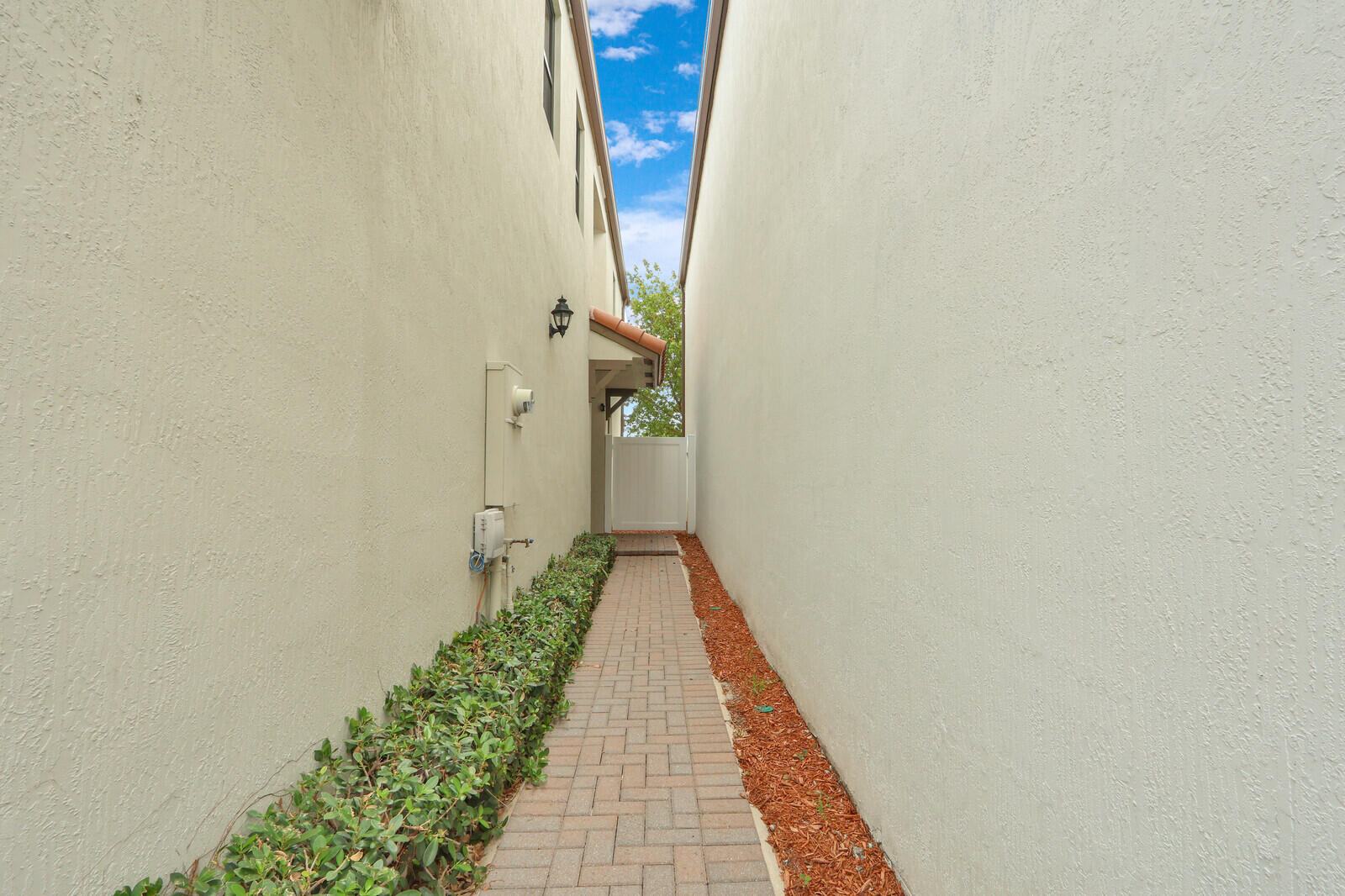 MEDITERRANEA - Residential