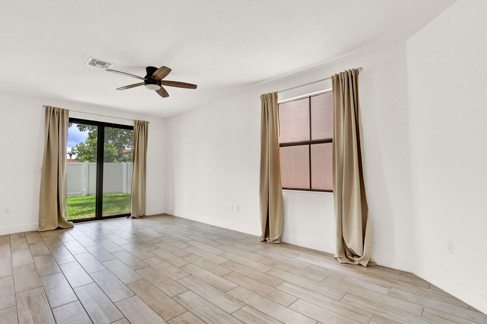 MEDITERRANEA - Residential