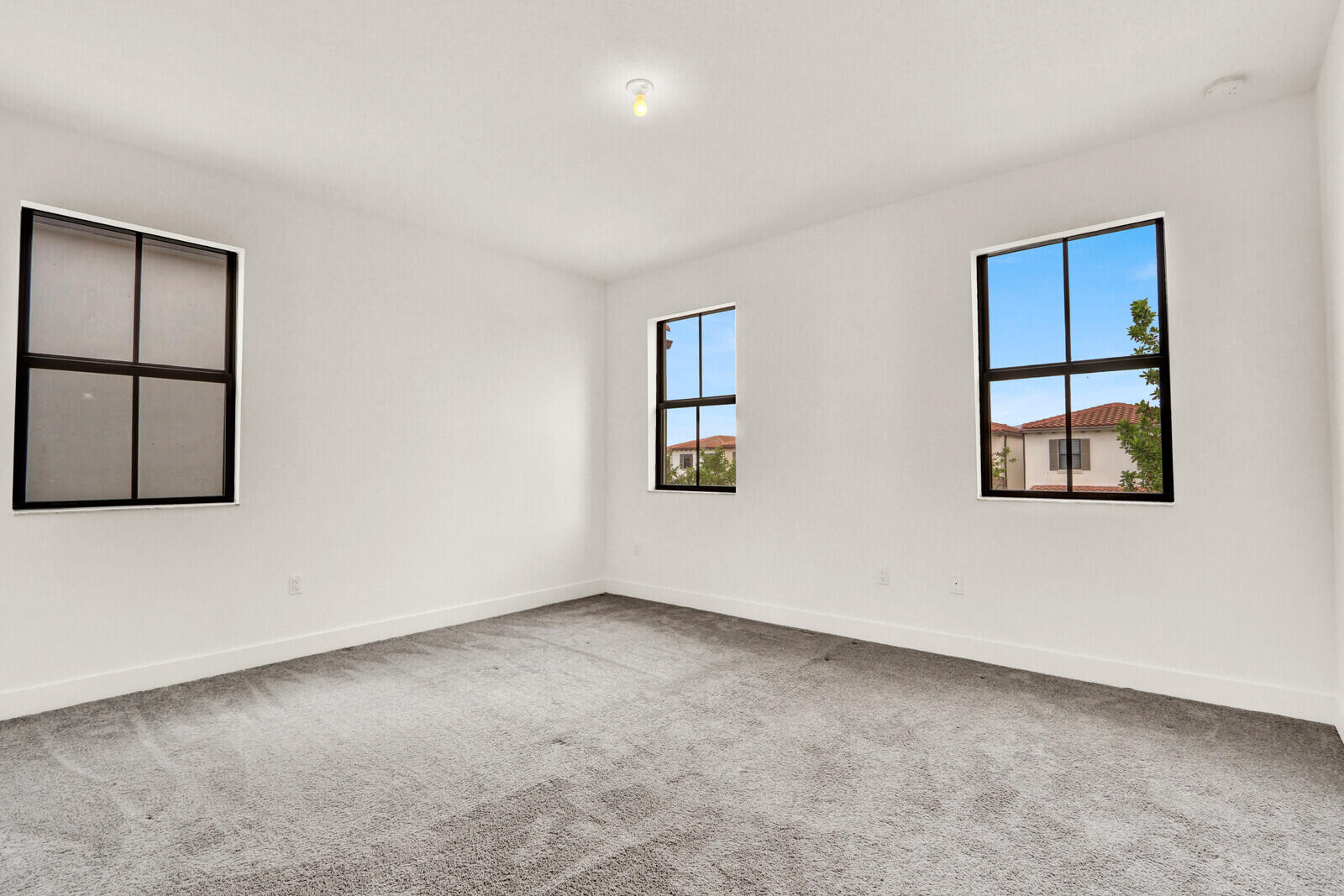 MEDITERRANEA - Residential