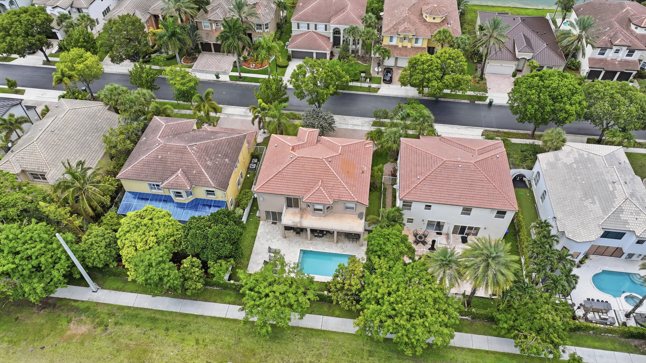 SESSA EIGHT - Residential