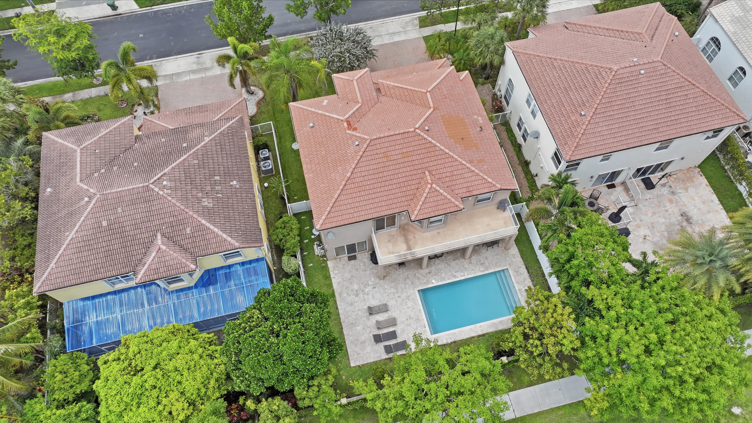 SESSA EIGHT - Residential