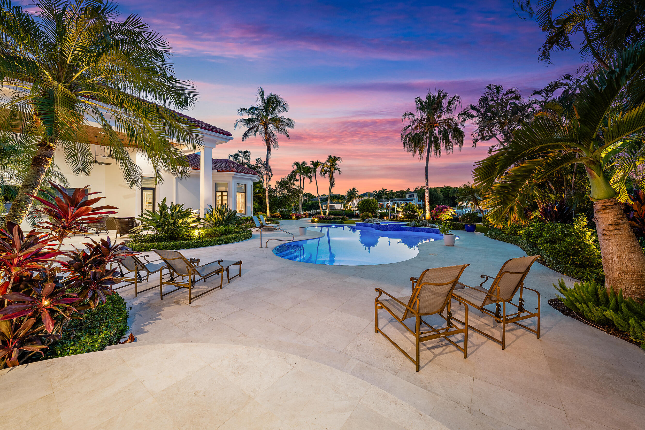 Admirals Cove - Residential