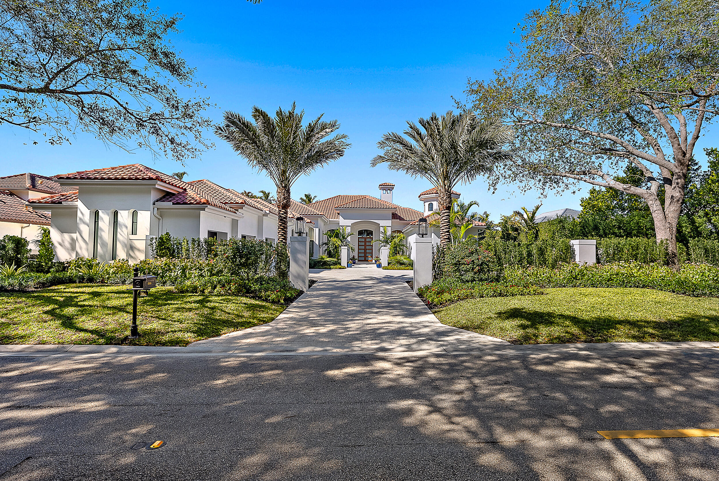 Admirals Cove - Residential