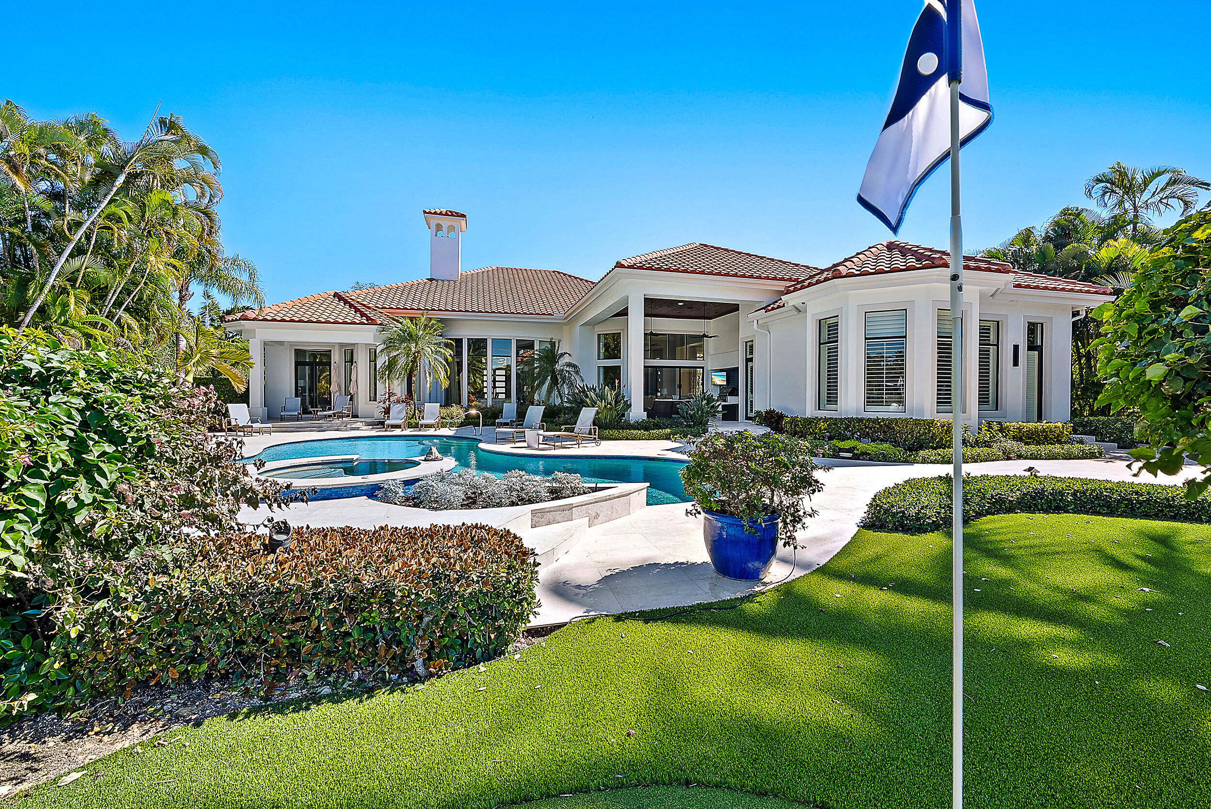 Admirals Cove - Residential