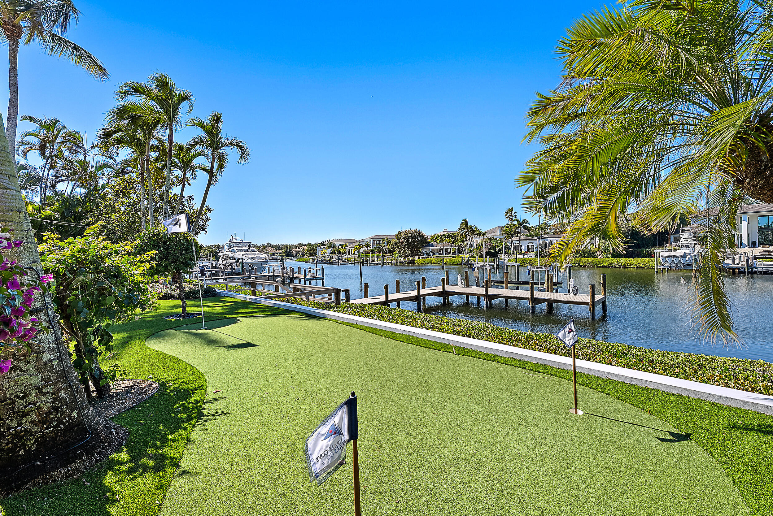 Admirals Cove - Residential