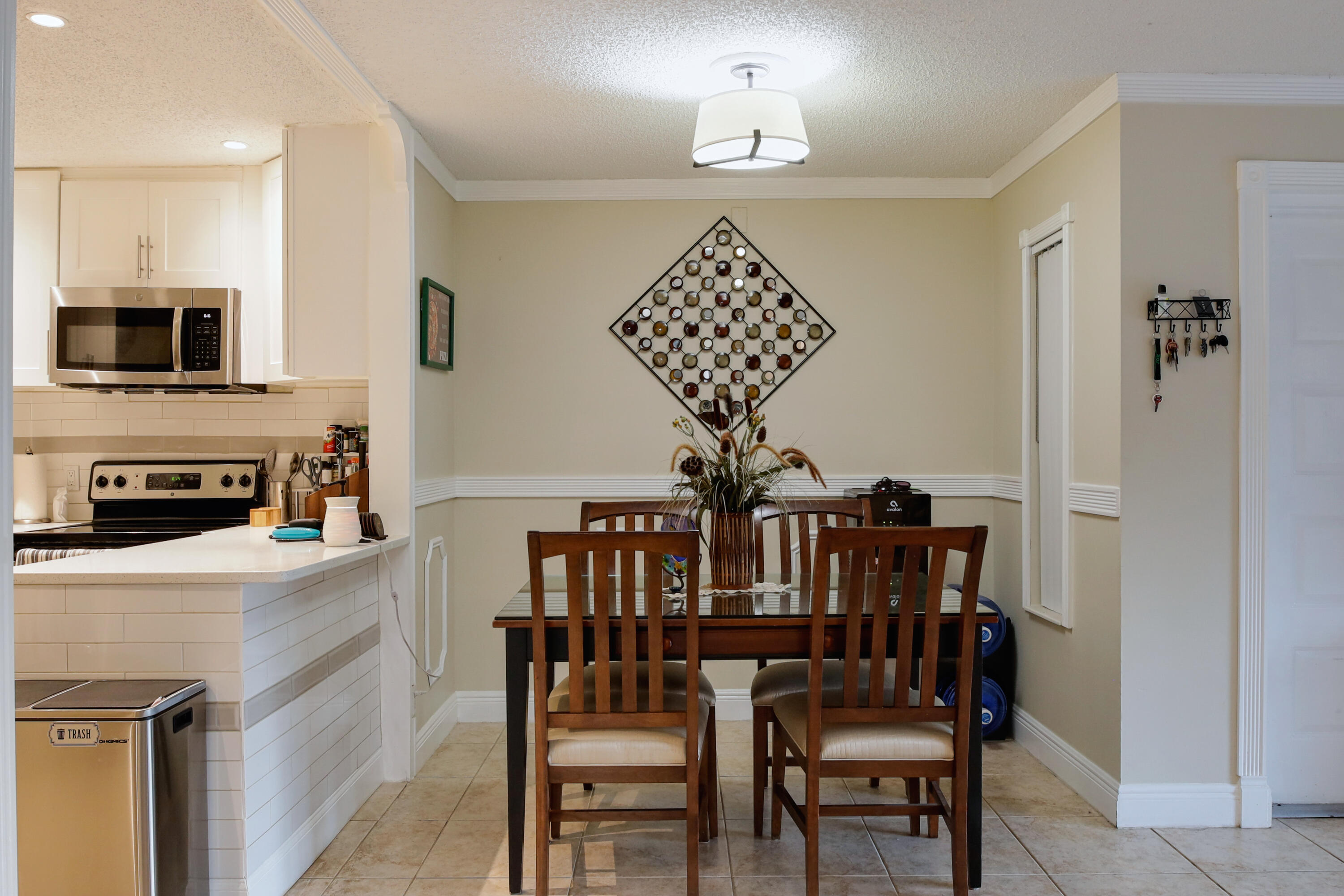 PINE RIDGE NORTH VILLAGE III CONDO - Residential