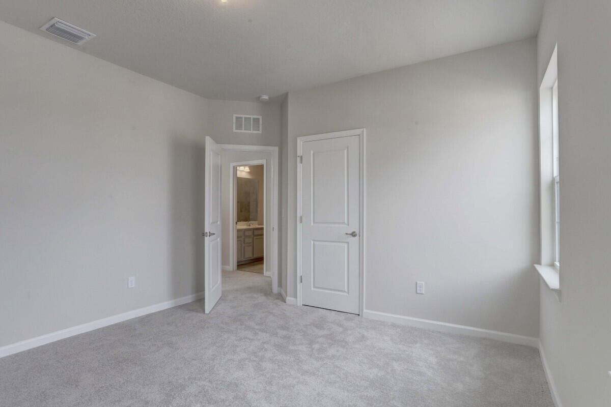 ARDEN PUD POD F EAST - Residential Lease