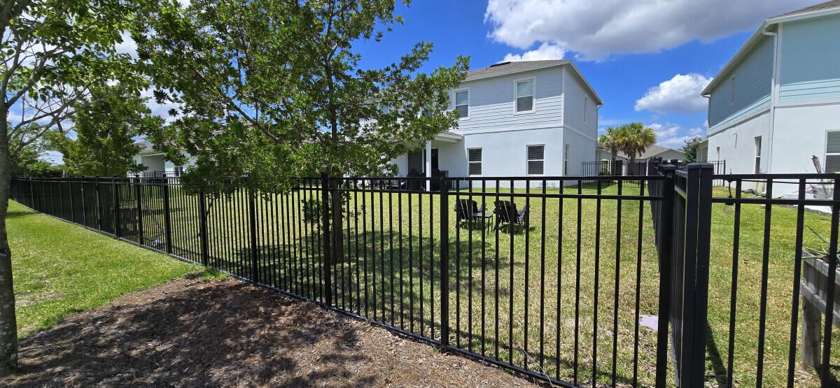 ARDEN PUD POD F EAST - Residential Lease