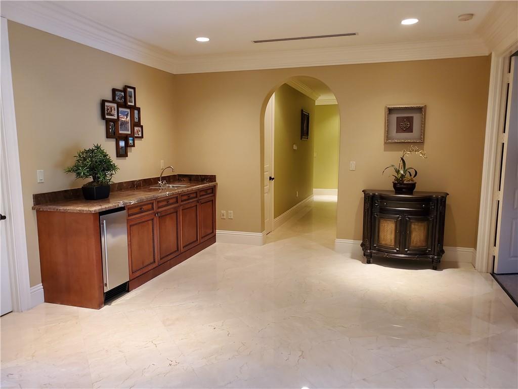 Pelican Isle 21-19 B - Residential