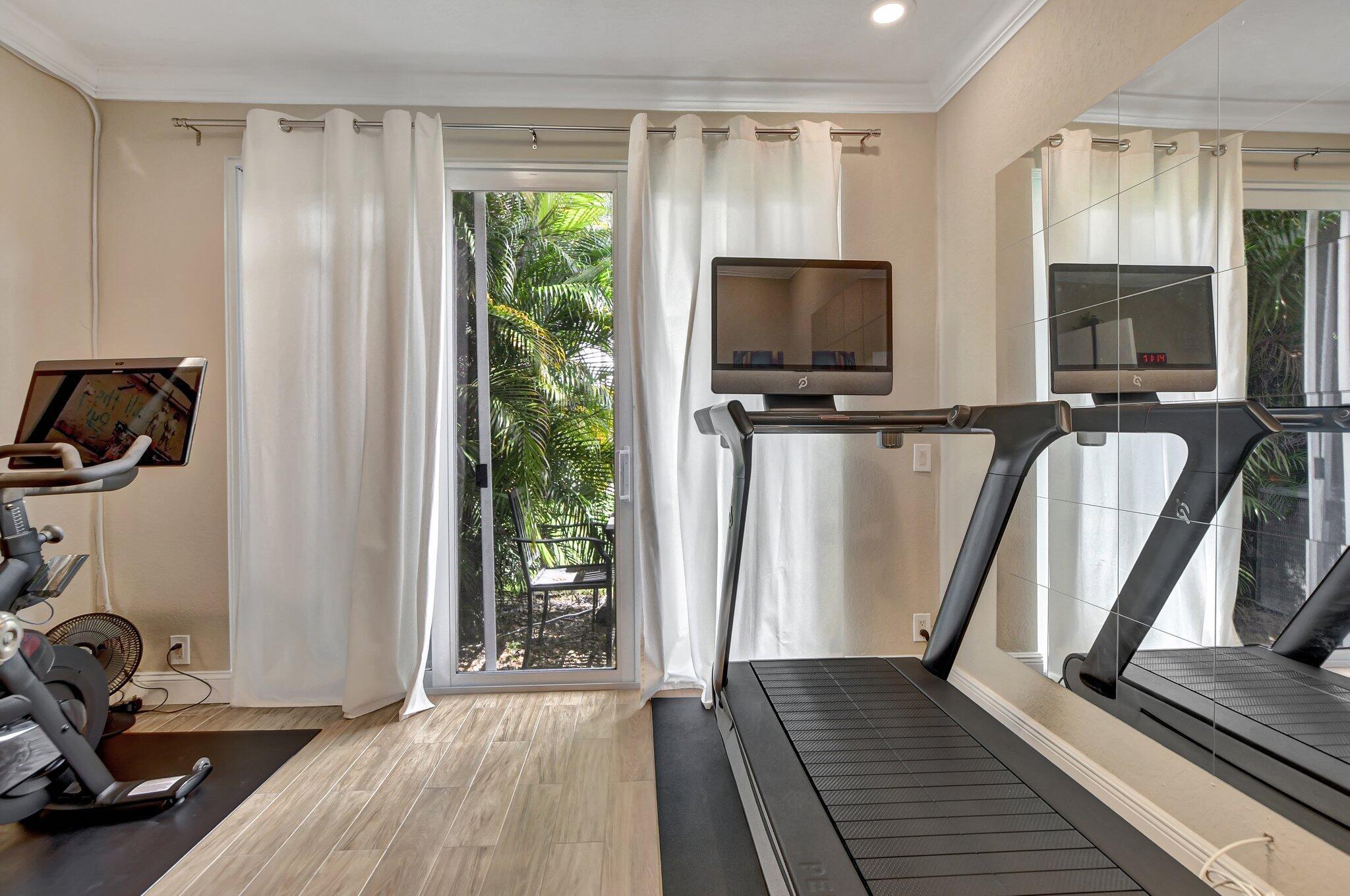 PLUM AT BOCA POINTE CONDOS ONE THRU 15 FILED IN OR - Residential Lease