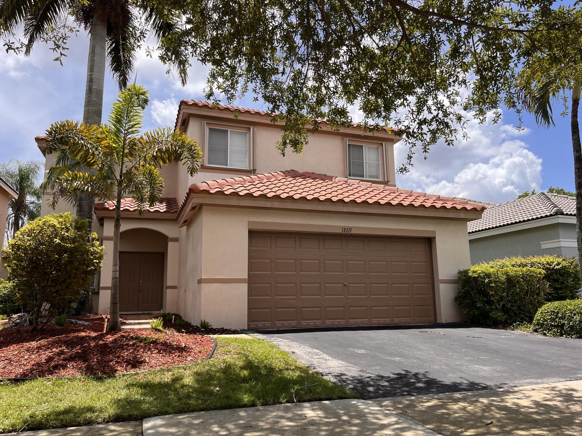 This property is located in a quiet, friendly neighborhood close to A graded schools, parks, and major highways, A sought-after community in Weston. This spacious home offers two suites and 2 bedrooms connected by a jack-and Jill. With a thoughtful layout designed with large bedrooms, including generous closet space throughout, modern kitchen with plenty of cabinet space and a large countertop overlooking the family room. Washer and dryer located upstairs. Enclosed patio with ample backyard space that's perfect for relaxing or family gatherings. Hurricane shutters on all windows. The community features a clubhouse with resort-style amenities, including multiple swimming pools, a pickleball court, soccer field, basketball court, mini golf. Make this wonderful house your new home  No leasing during 1st year of ownership. No short term leasing.