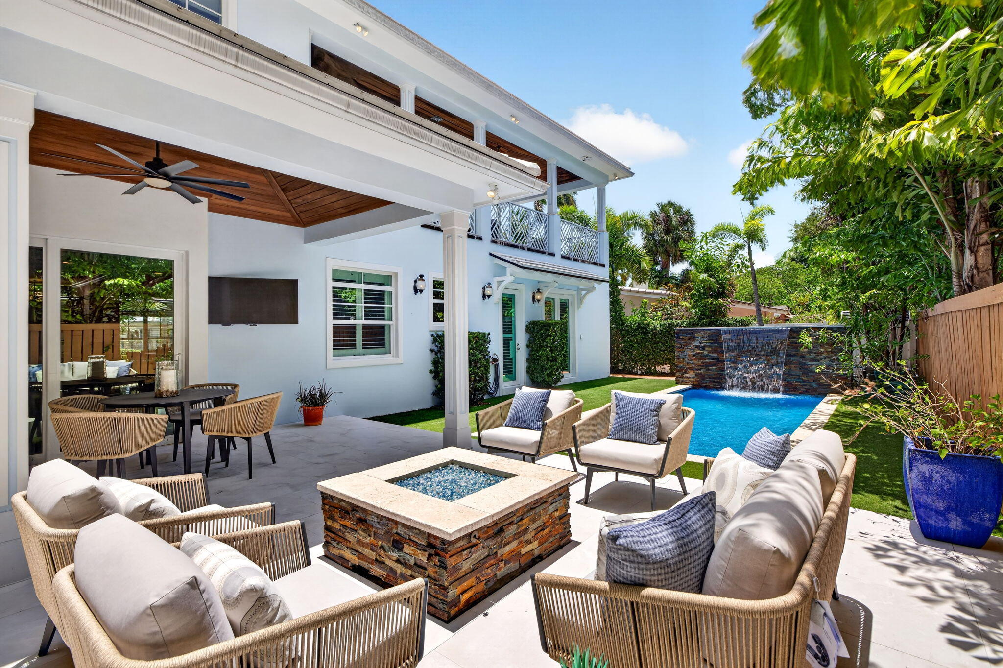 LAUDERDALE HARBORS - Residential