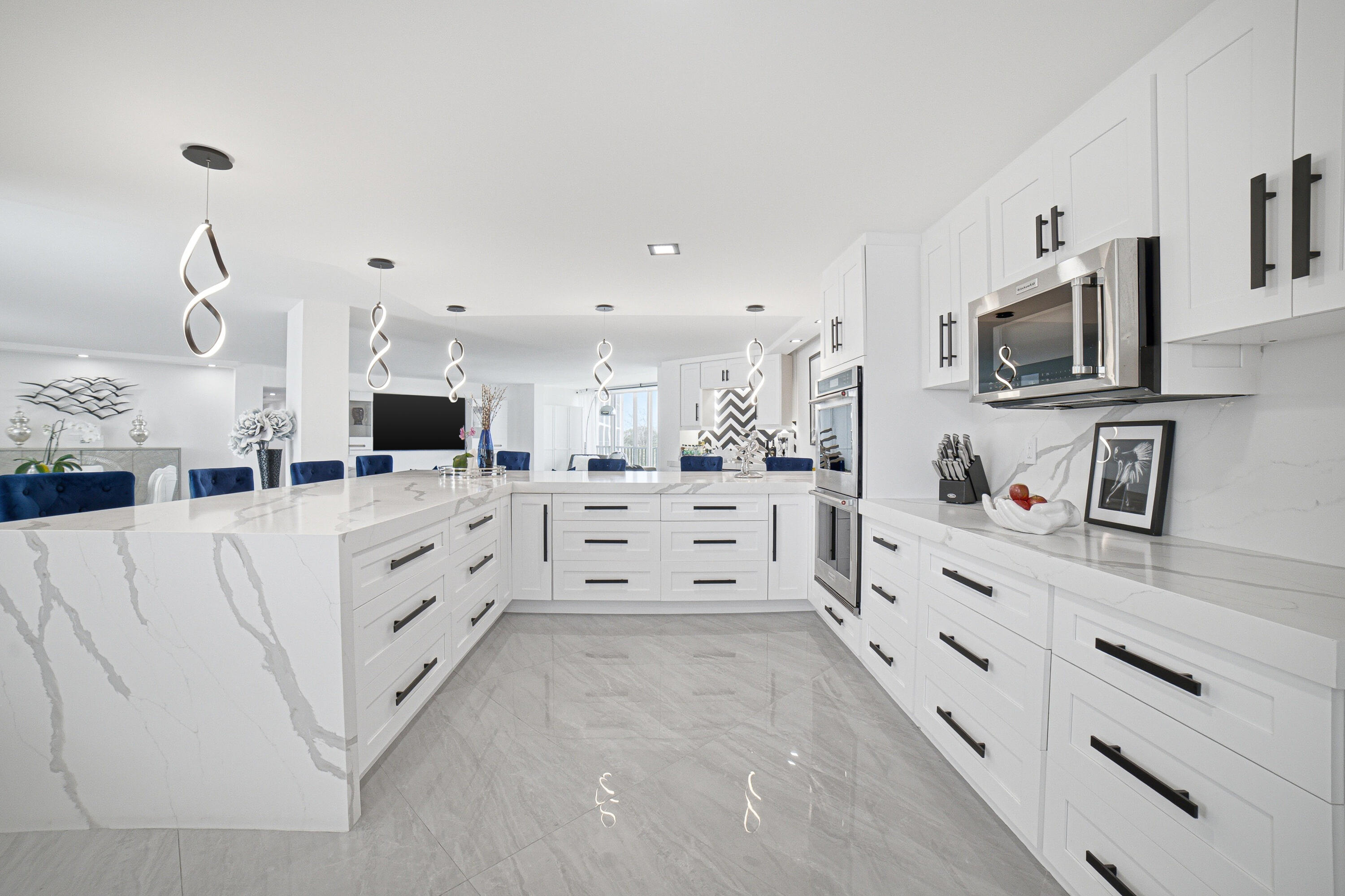 HILLSBORO LANDINGS CONDO NO TWO - Residential