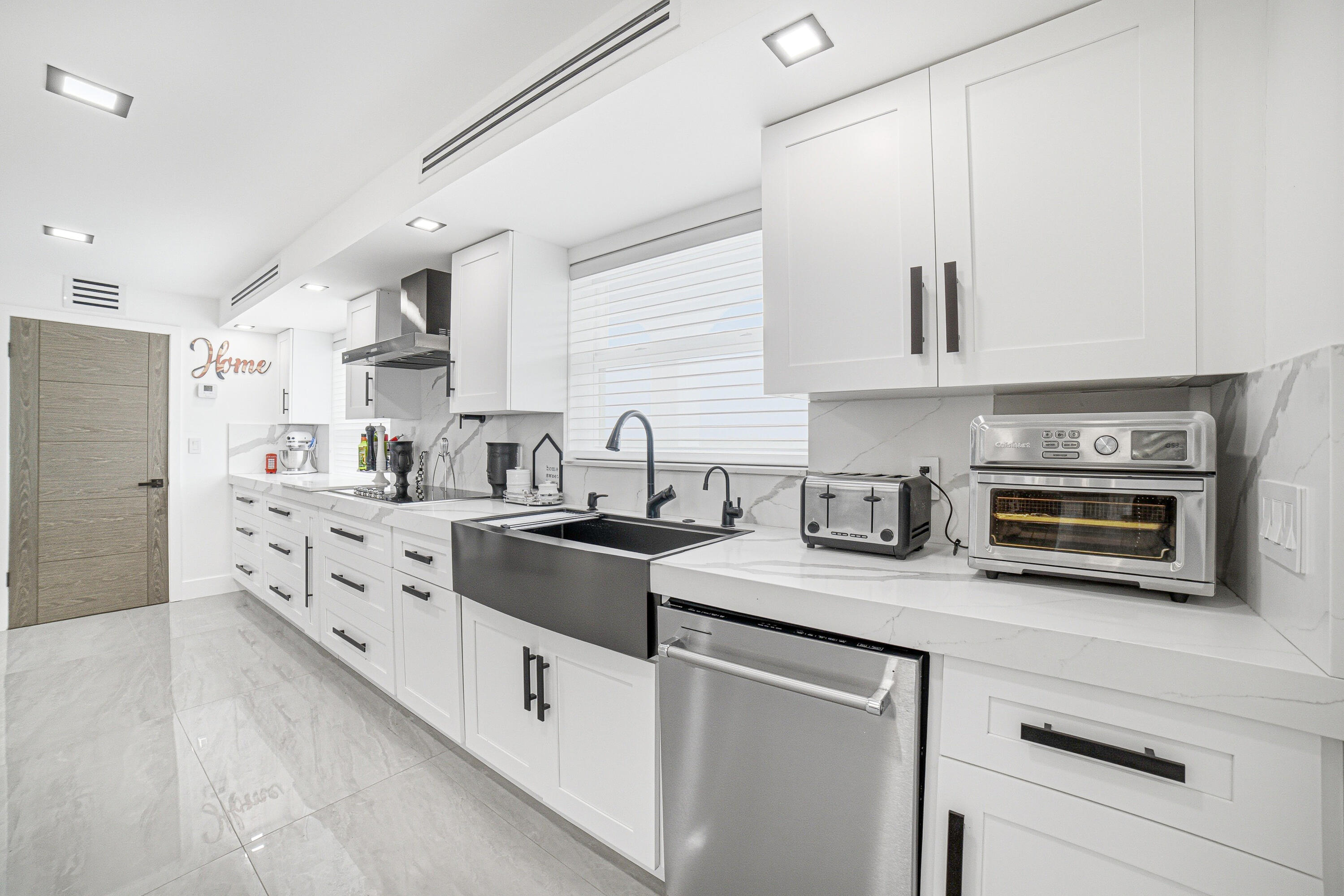 HILLSBORO LANDINGS CONDO NO TWO - Residential