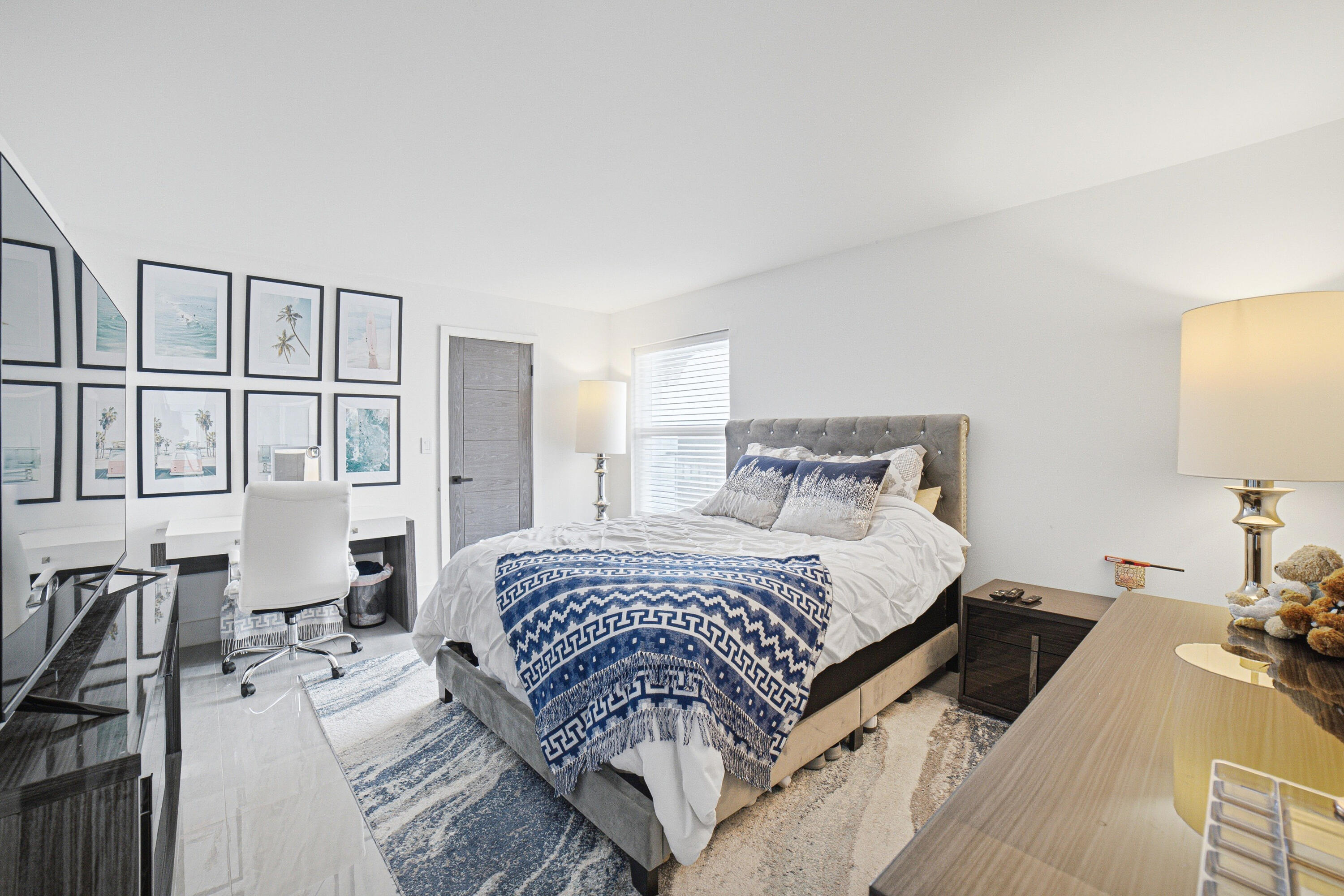 HILLSBORO LANDINGS CONDO NO TWO - Residential