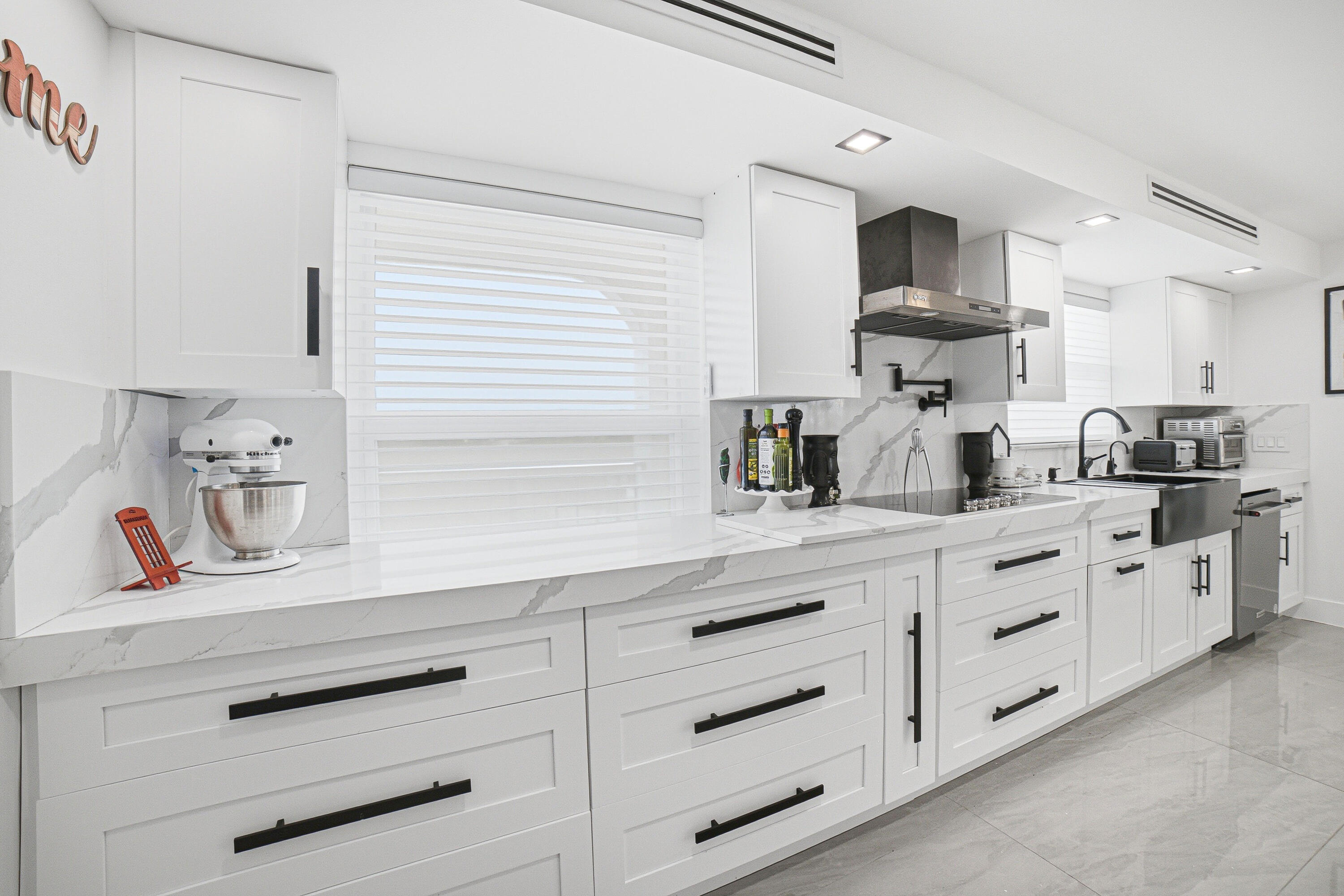 HILLSBORO LANDINGS CONDO NO TWO - Residential