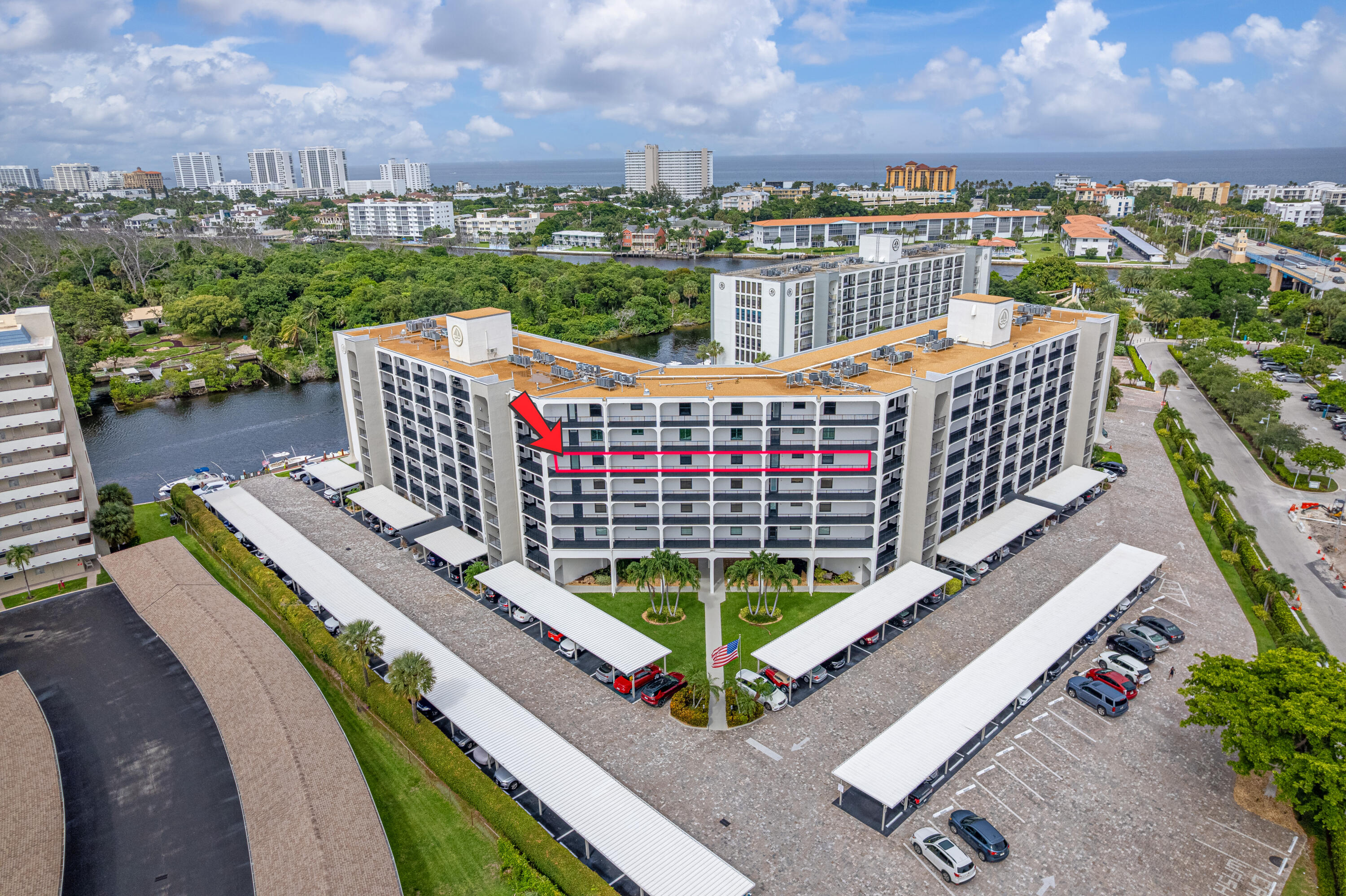 HILLSBORO LANDINGS CONDO NO TWO - Residential