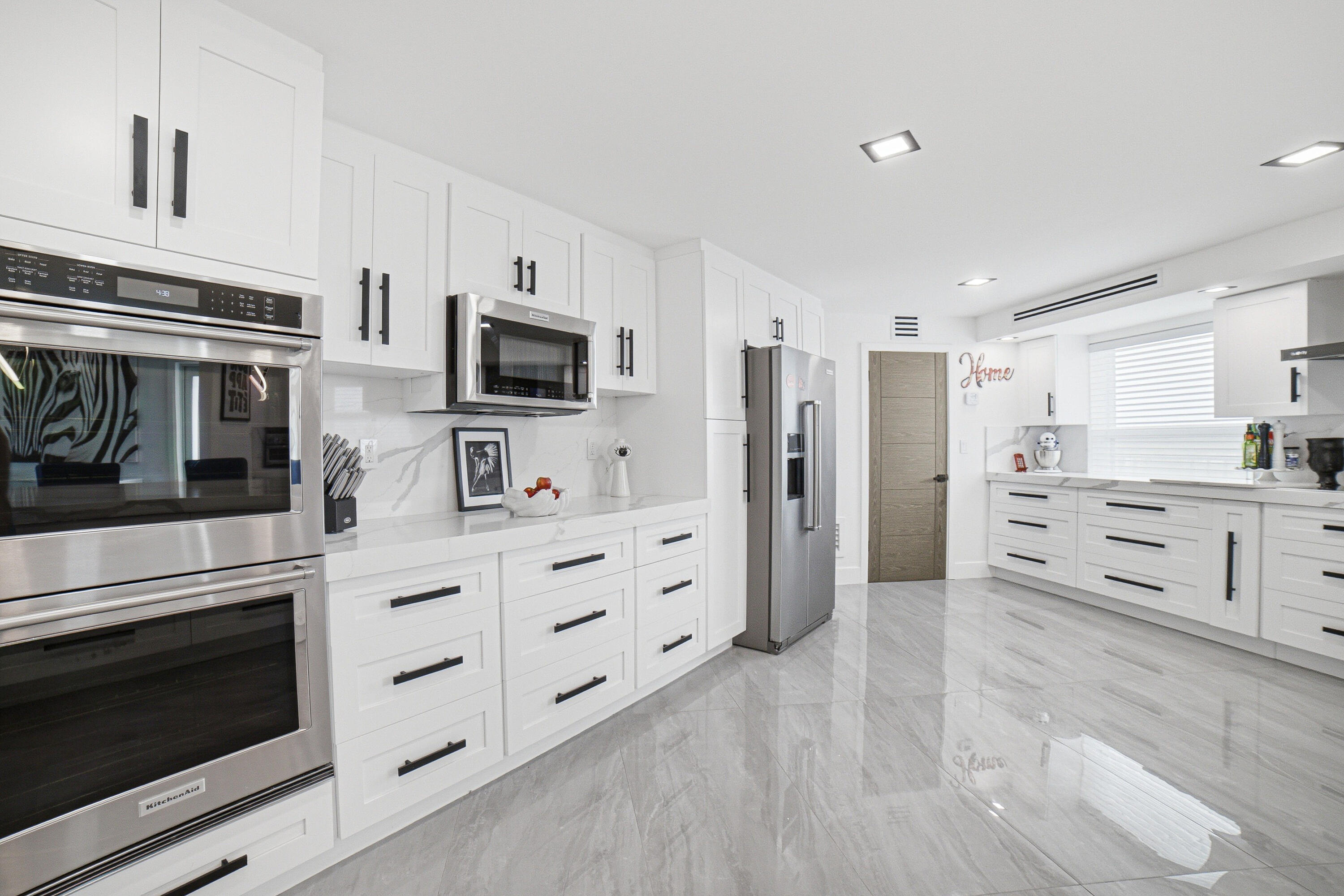 HILLSBORO LANDINGS CONDO NO TWO - Residential