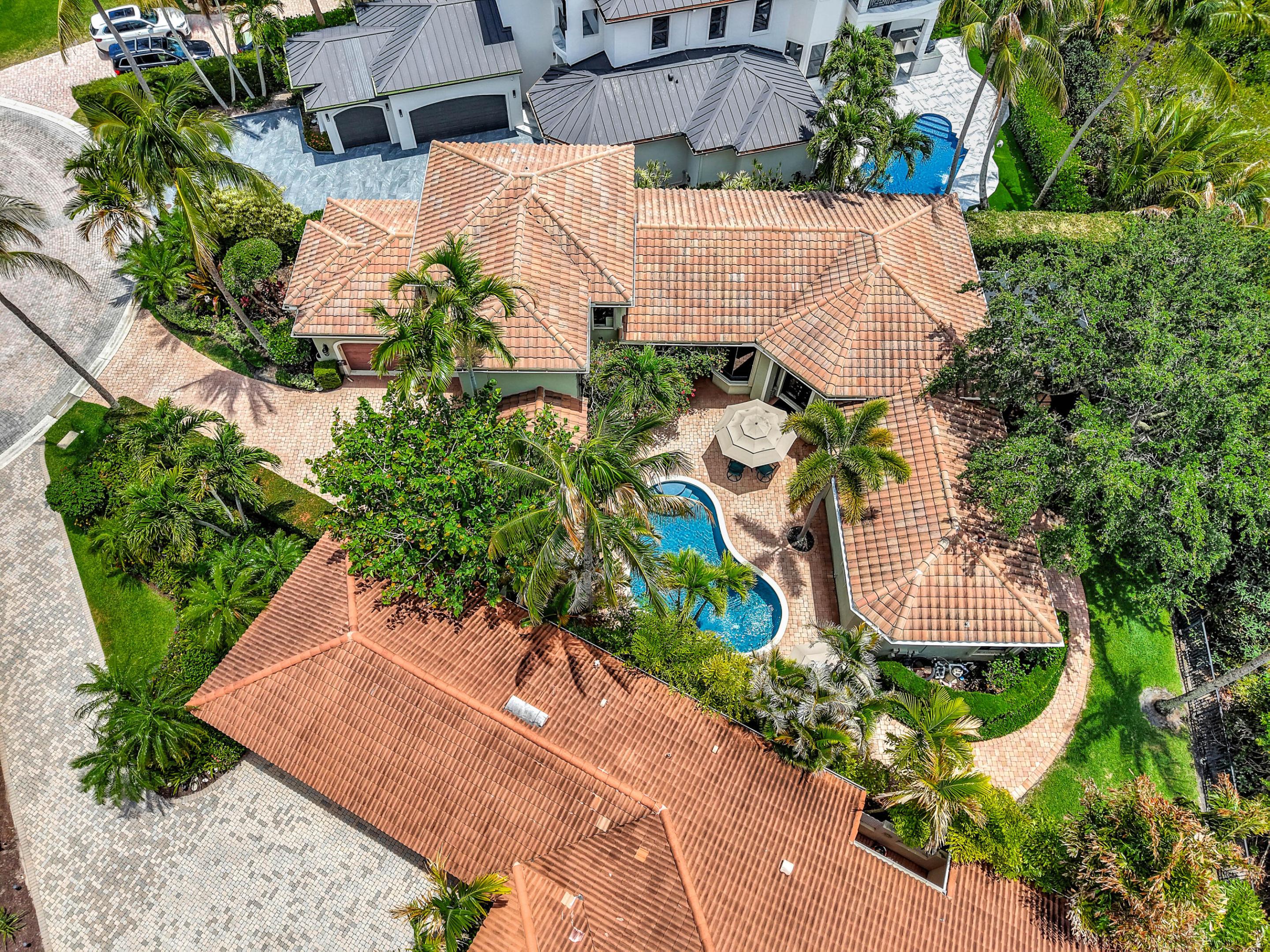 WATERS EDGE EST - Residential