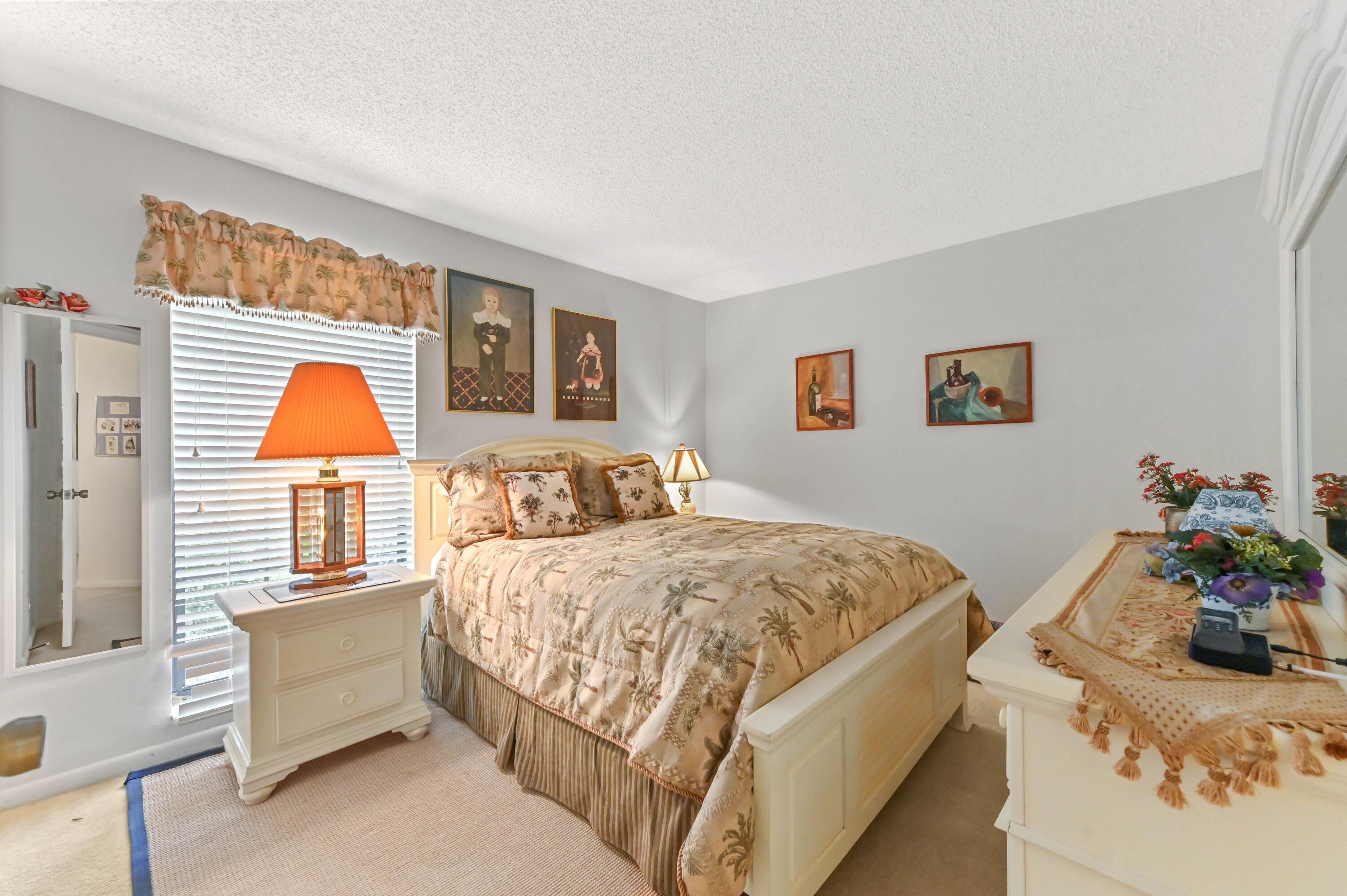 PARK POINTE - Residential