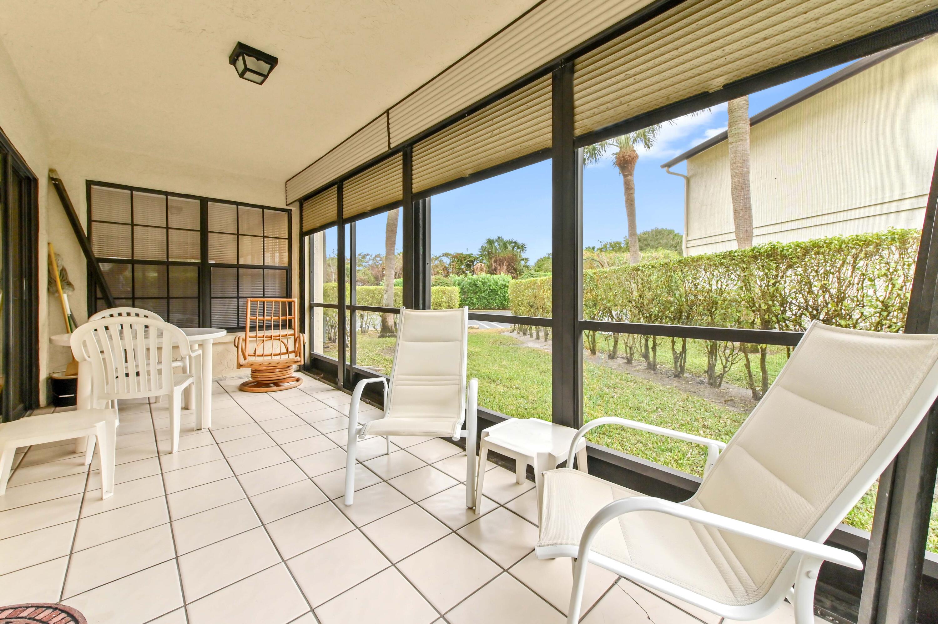 PARK POINTE - Residential