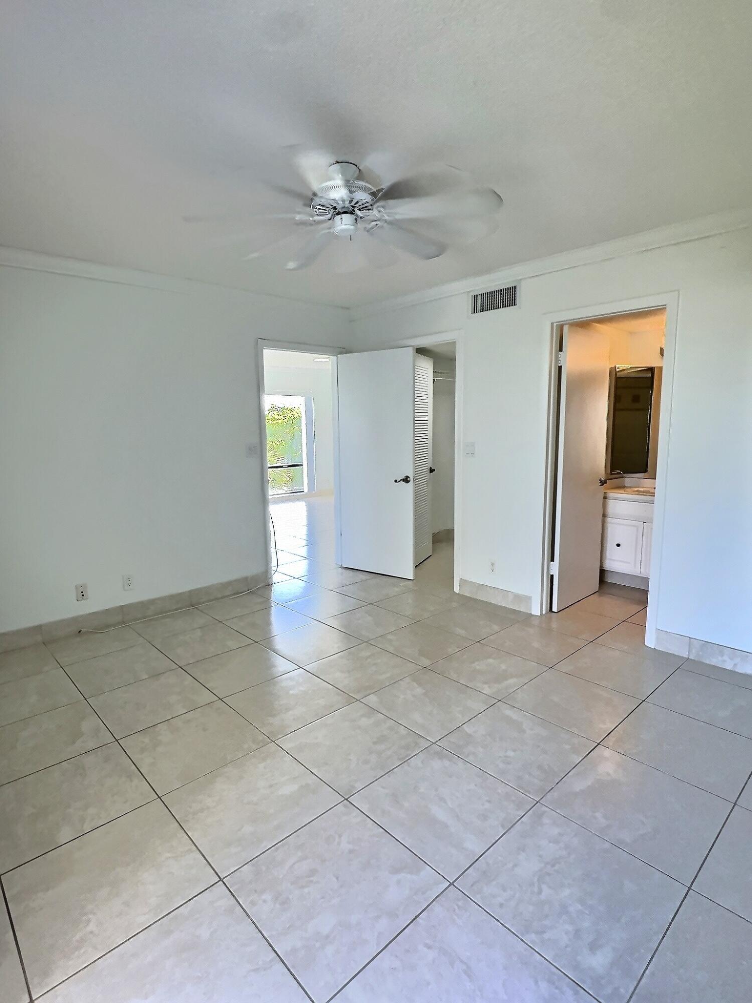 LANDS OF THE PRESIDENT CONDO 8 - Residential Lease