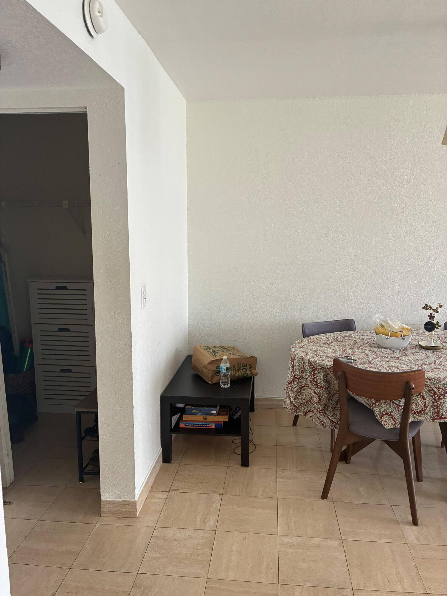 TOWERS OF OCEANVIEW EAST - Residential Lease