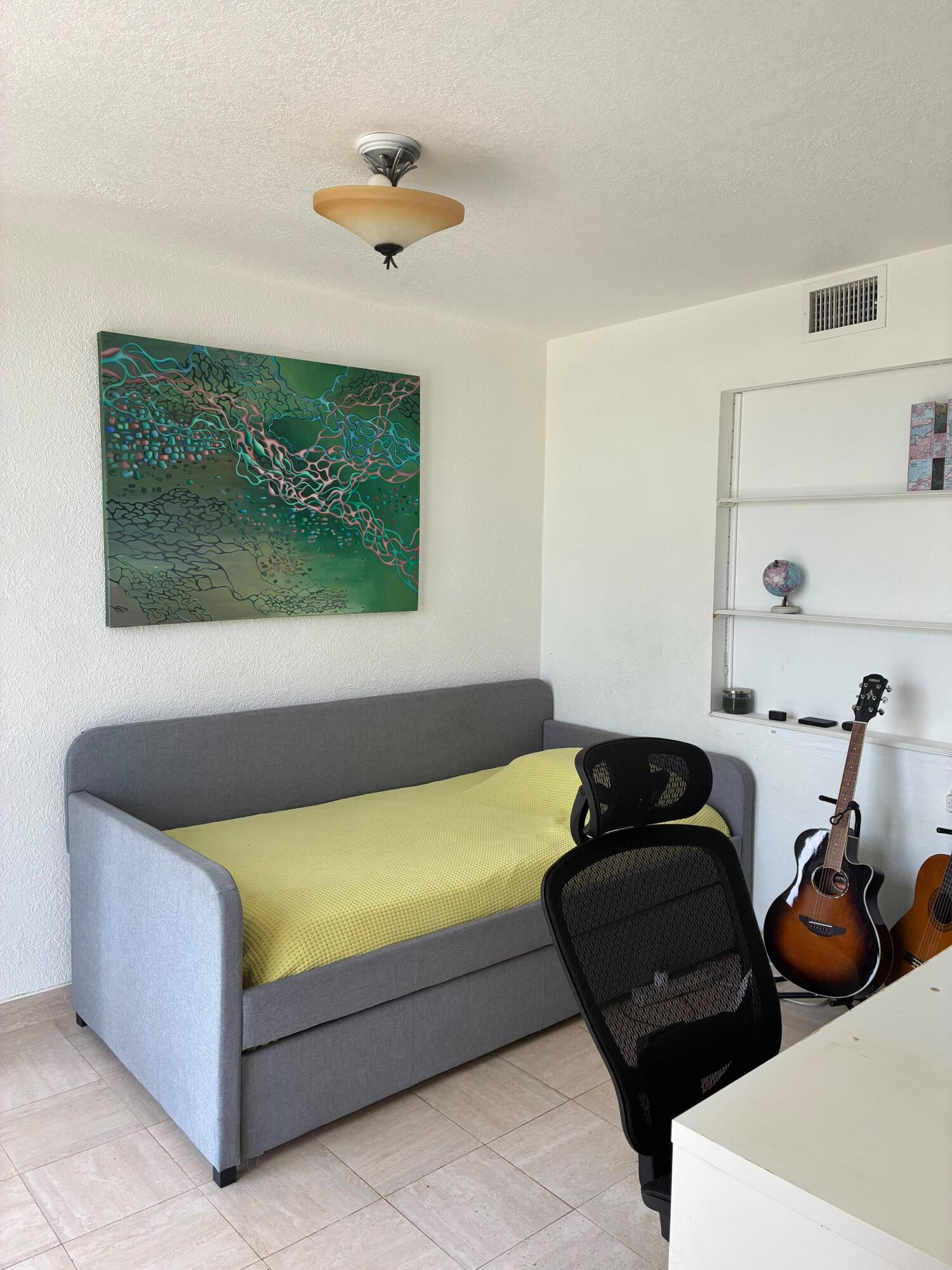 TOWERS OF OCEANVIEW EAST - Residential Lease