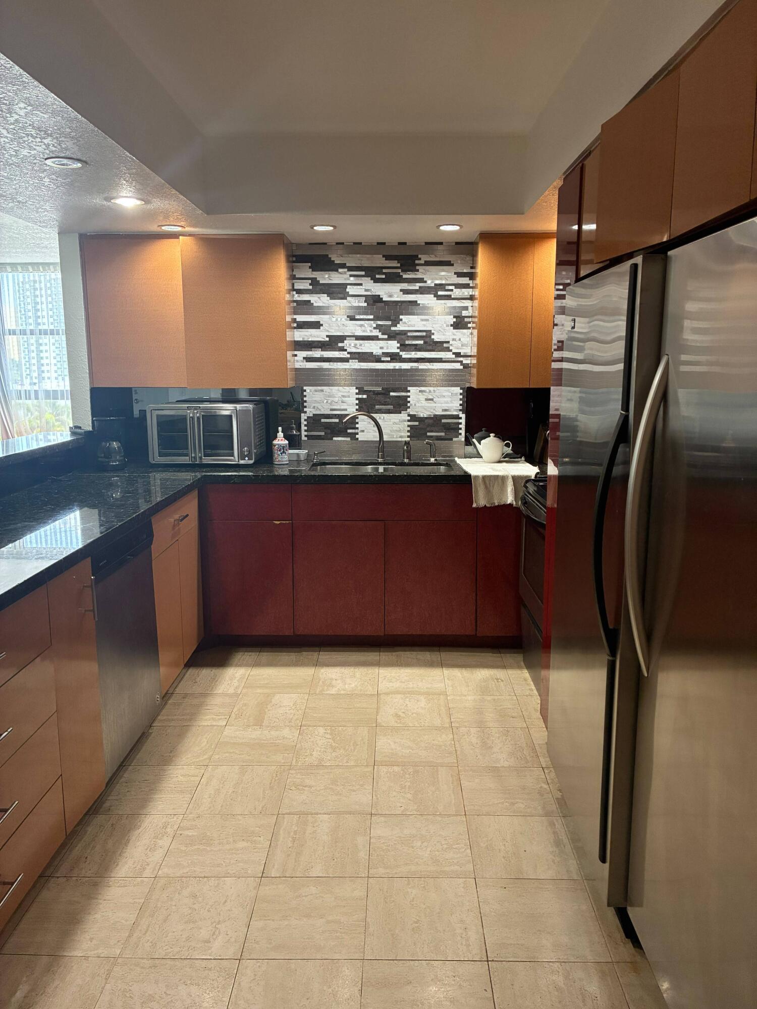 TOWERS OF OCEANVIEW EAST - Residential Lease