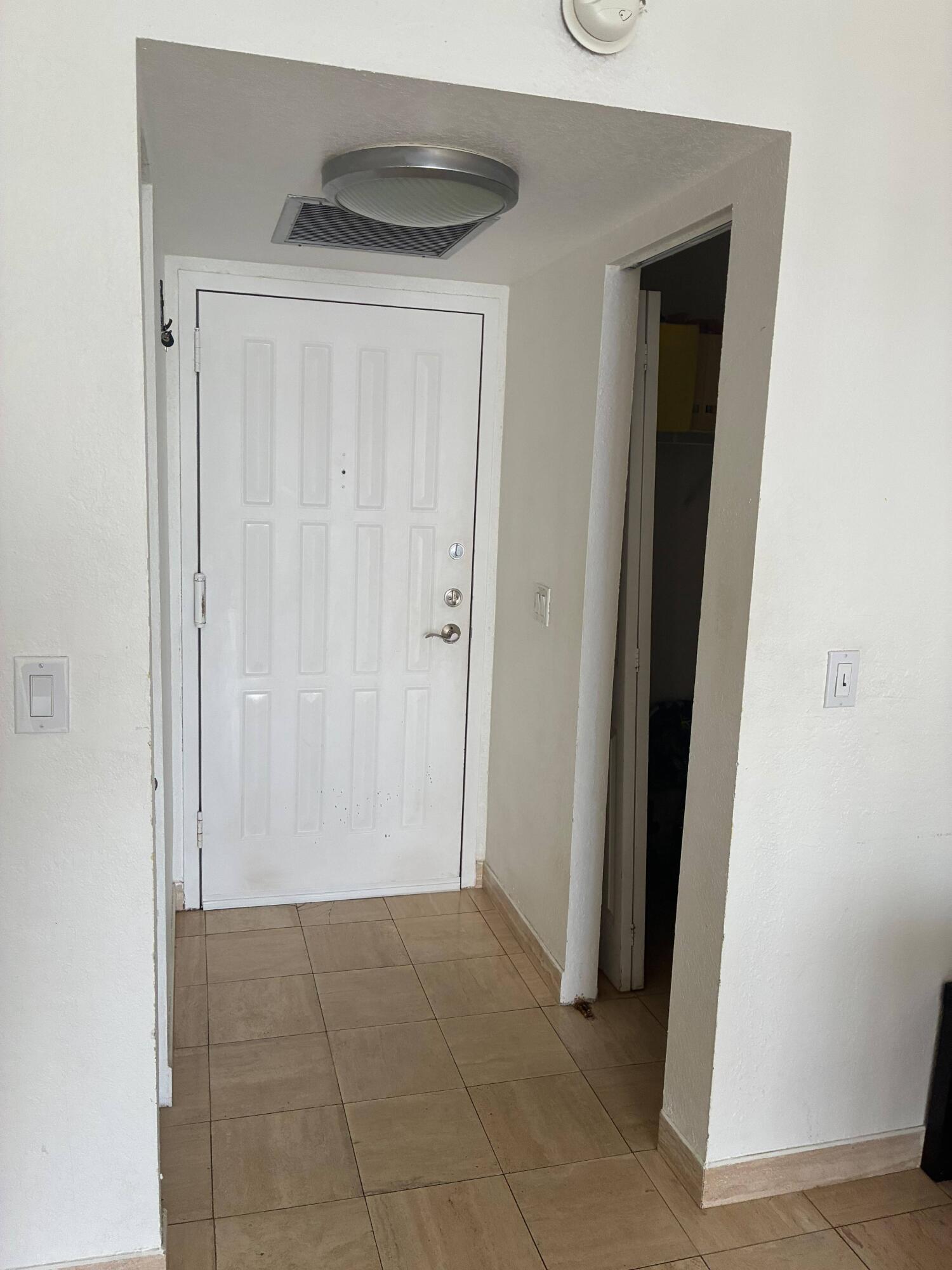 TOWERS OF OCEANVIEW EAST - Residential Lease