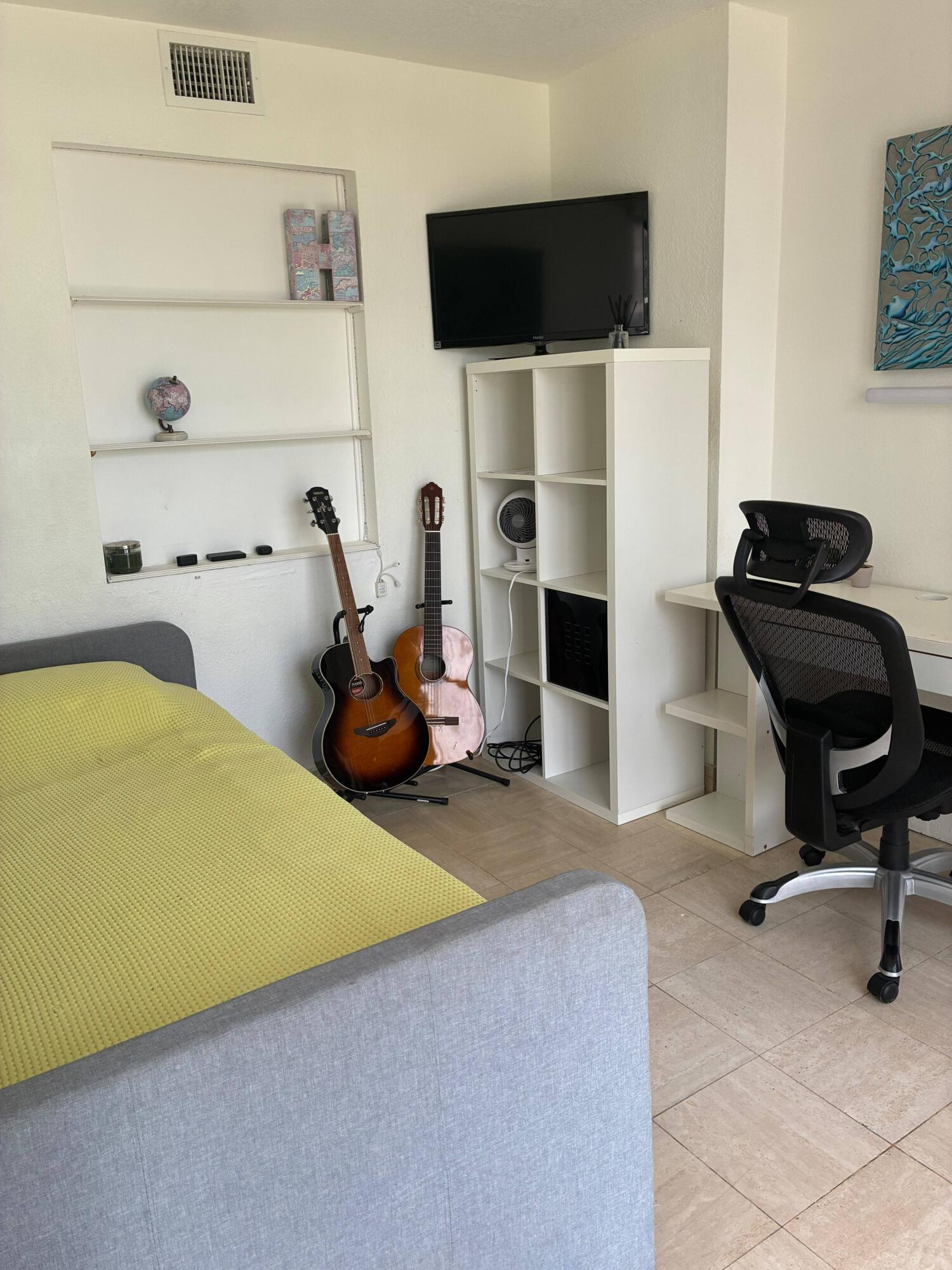 TOWERS OF OCEANVIEW EAST - Residential Lease