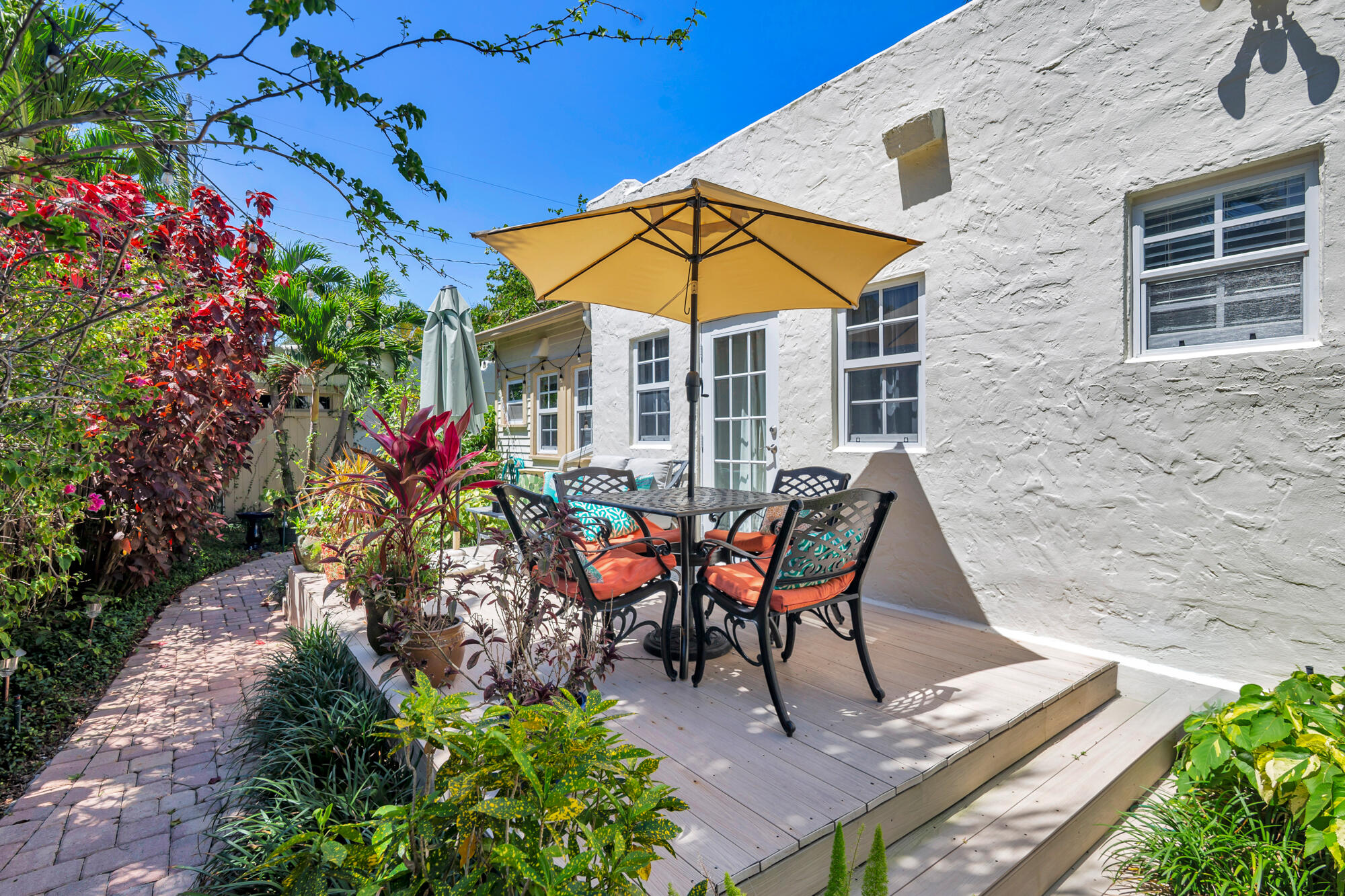 Flamingo Park - Residential