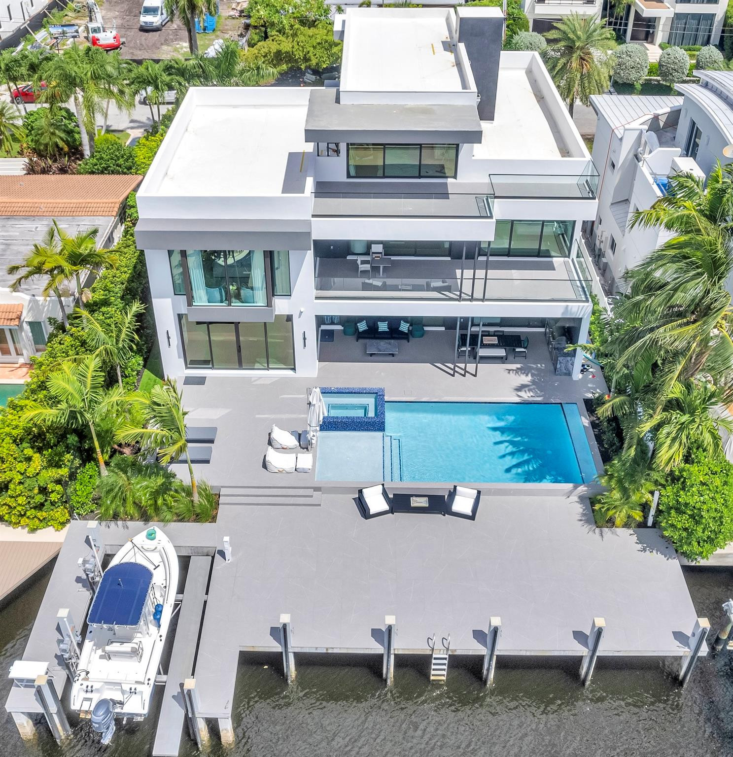 Lauderdale Harbors Sec A - Residential