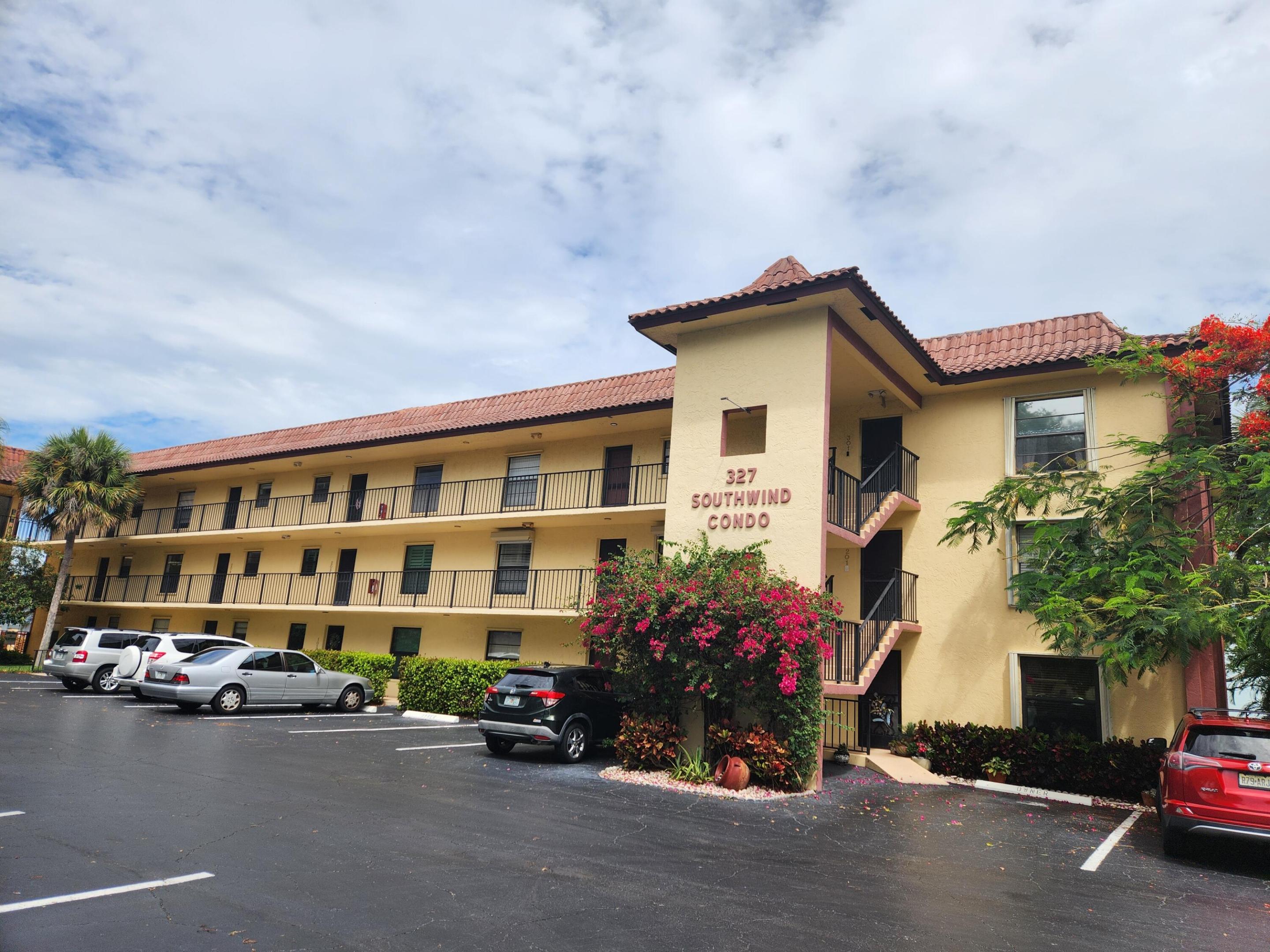 2-bedroom, 2-bathroom condo, features an open feel and has been spotlessly clean and exceptionally well cared for. It is truly move-in ready and offers a great opportunity for anyone looking for a well-maintained home.  The condo is spacious and bright with upgraded lighting, laminate wood flooring, an upgraded kitchen with granite countertops, and custom cabinetry. Both bathrooms have been fully remodeled. The unit is available fully furnished for either seasonal or annual rental (a minimum of 180 days is required) and includes chic modern art and furniture, as well as all necessary linens, cookware, and dishware. Additionally, you can enjoy your coffee or evening drinks from the screened-in balcony, which offers partial views of the Earman River. To top it off there is pool for you to co