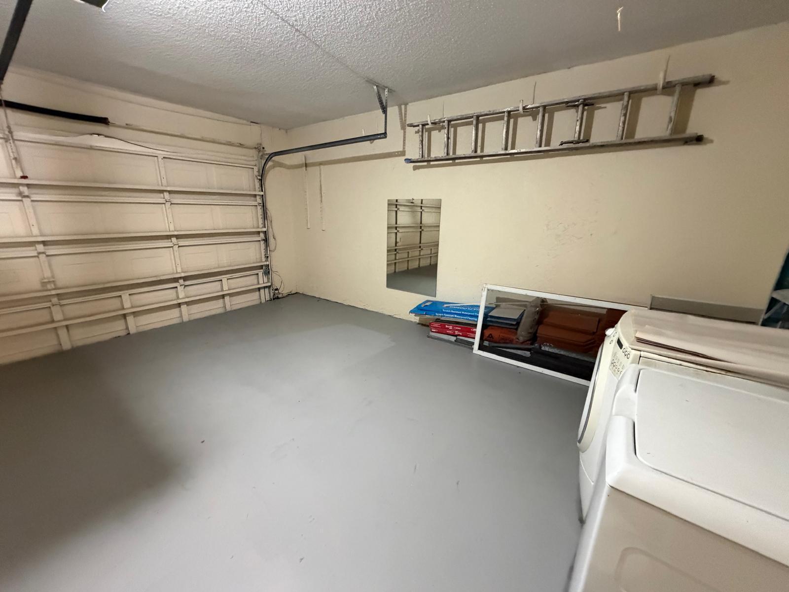 EMERALD POINTE - Residential Lease