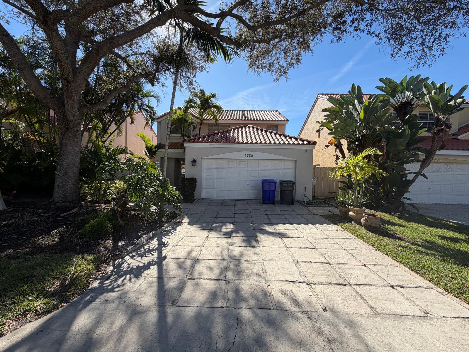 EMERALD POINTE - Residential Lease